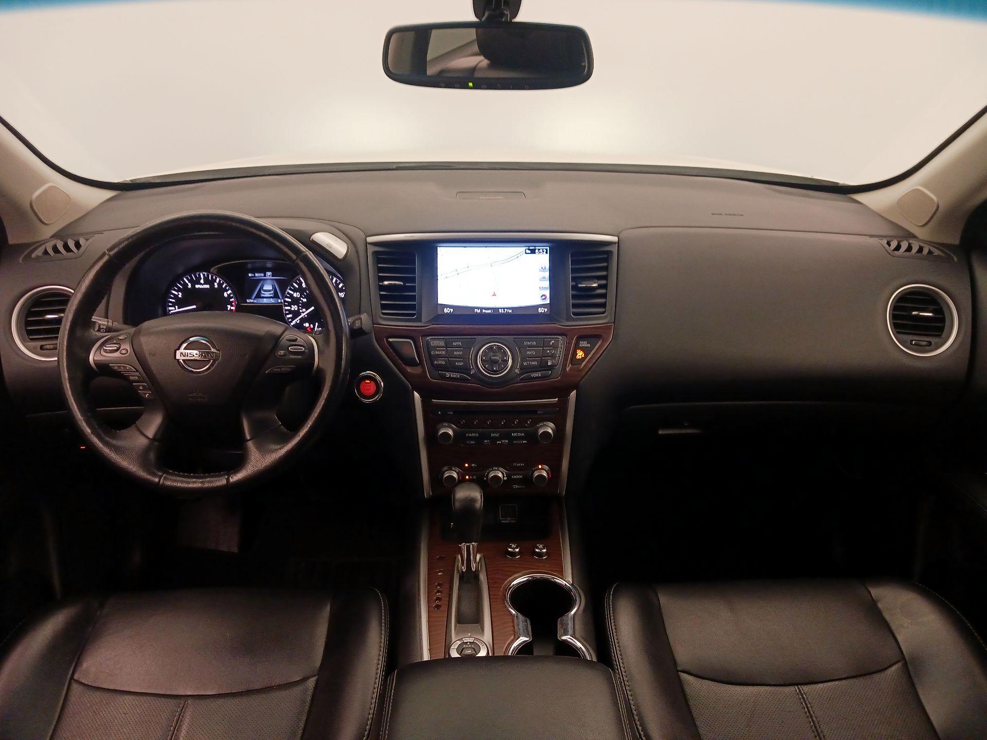 Thumbnail: 2018 Nissan Pathfinder - 9