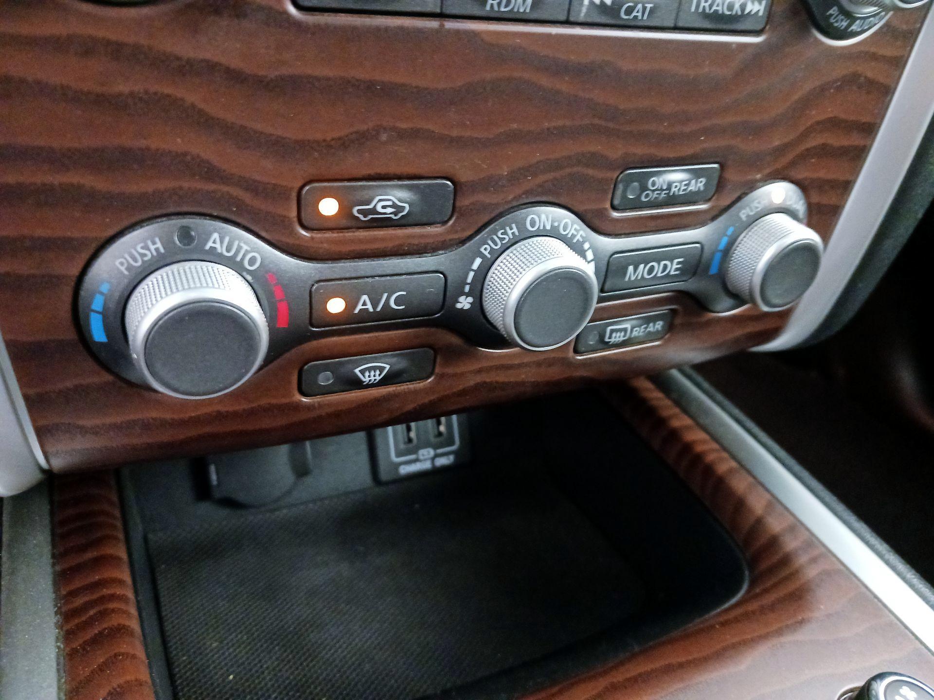 Thumbnail: 2018 Nissan Pathfinder - 17