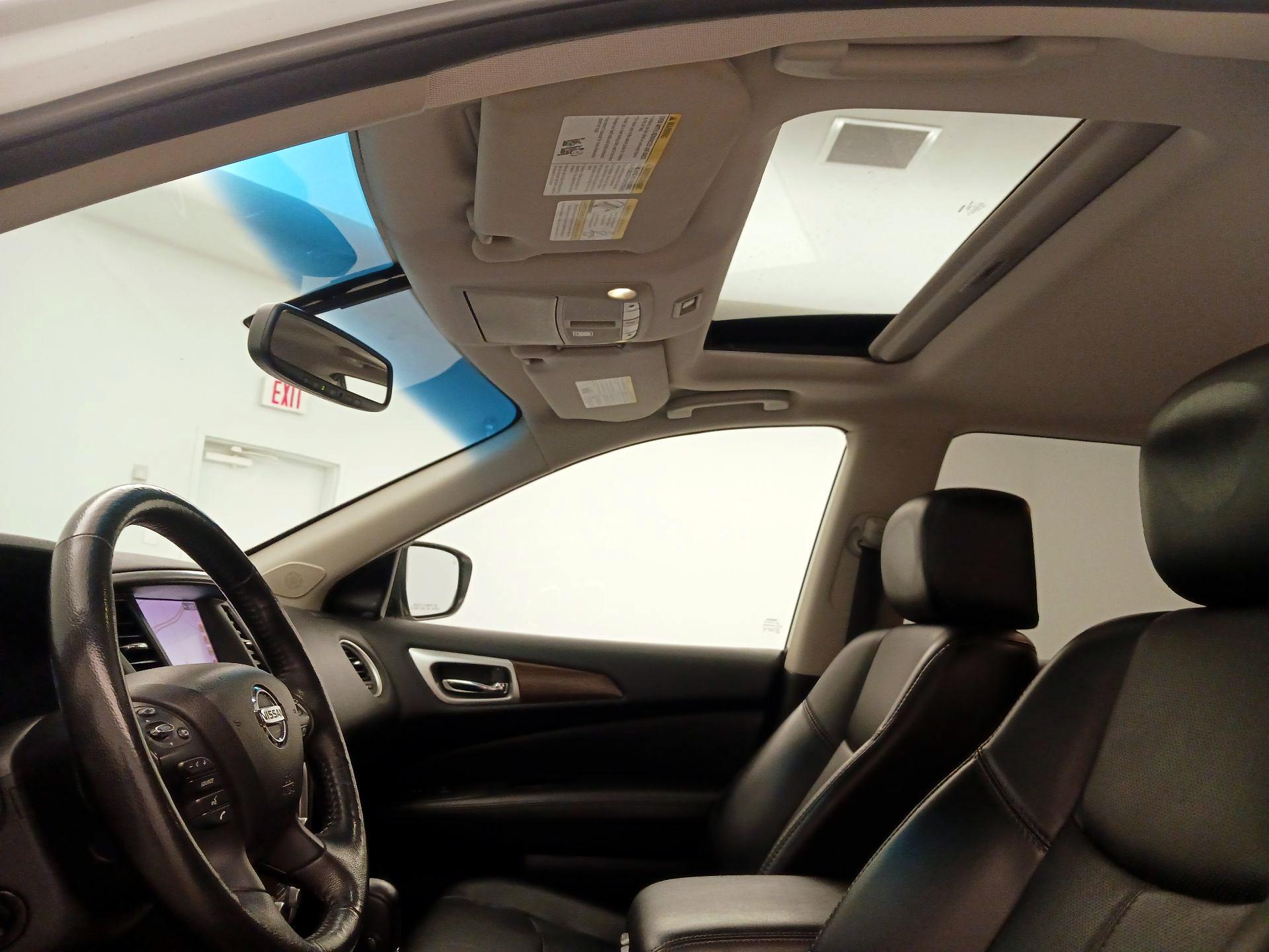 Thumbnail: 2018 Nissan Pathfinder - 20