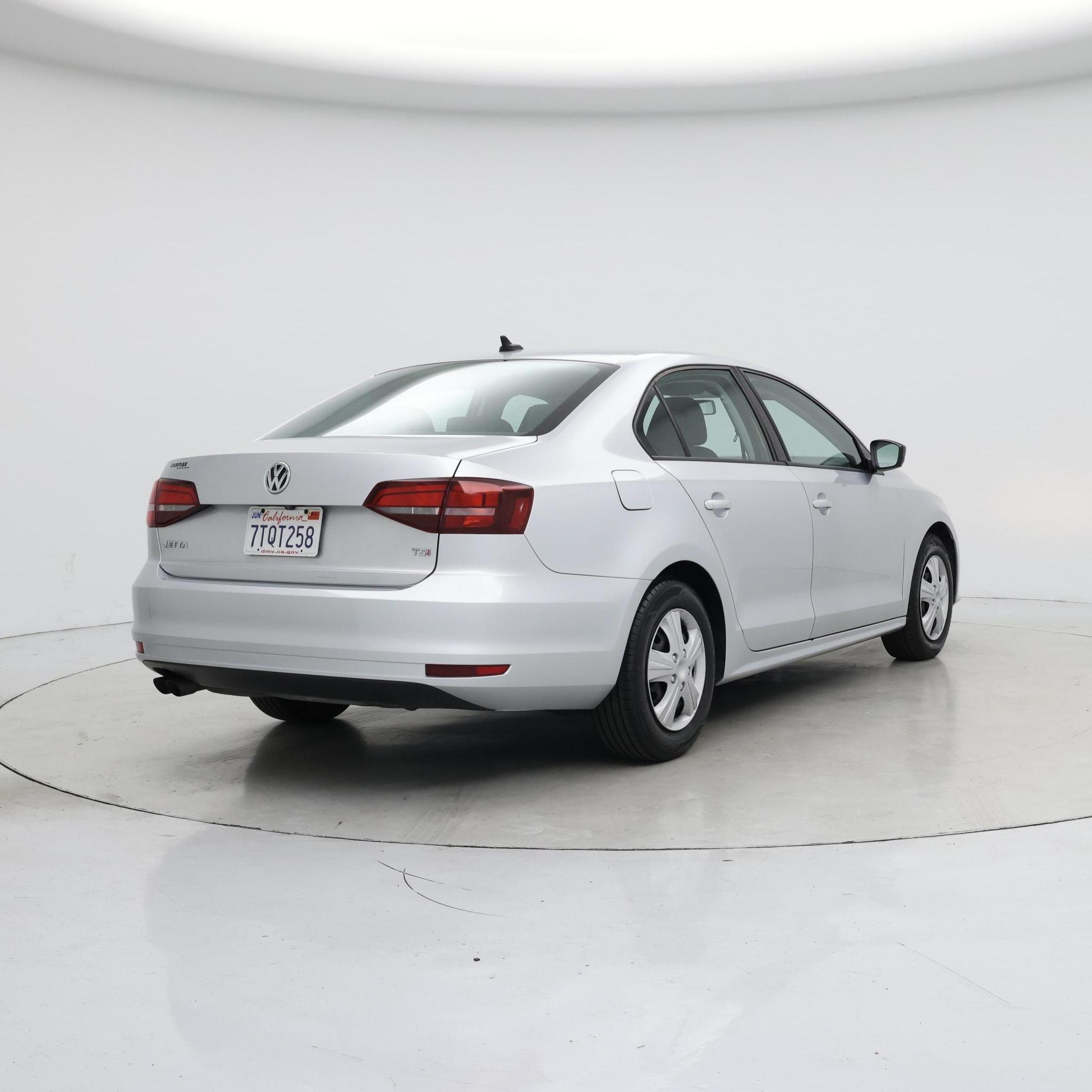 Thumbnail: 2016 Volkswagen Jetta - 8