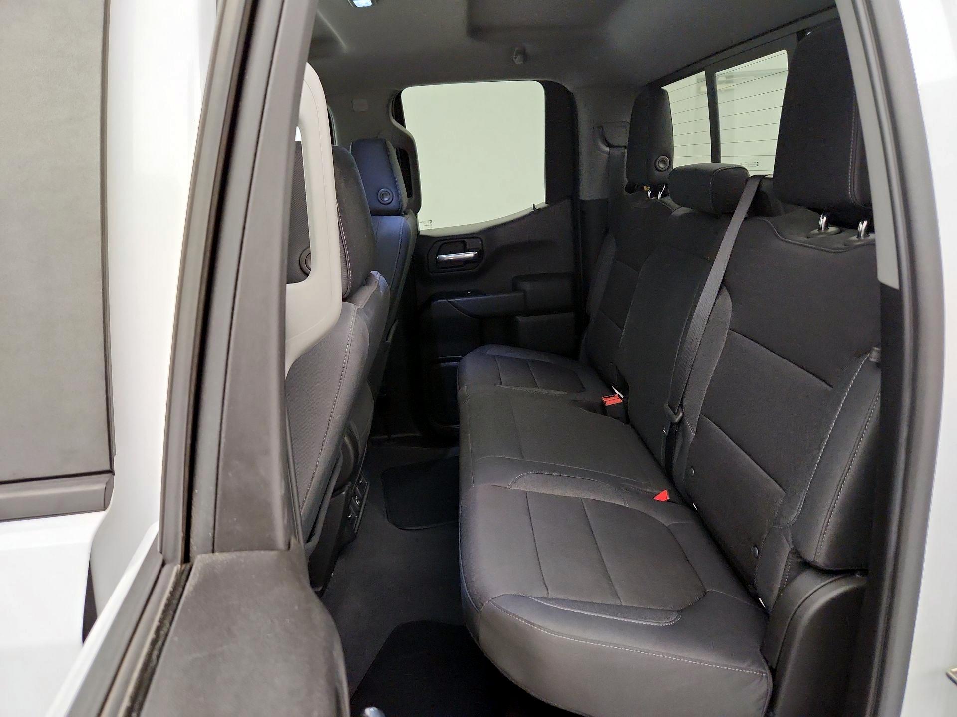 Thumbnail: 2019 Chevrolet Silverado 1500 - 19