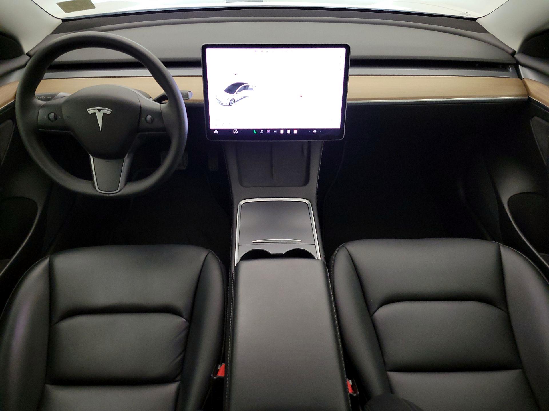Thumbnail: 2021 Tesla Model 3 - 9