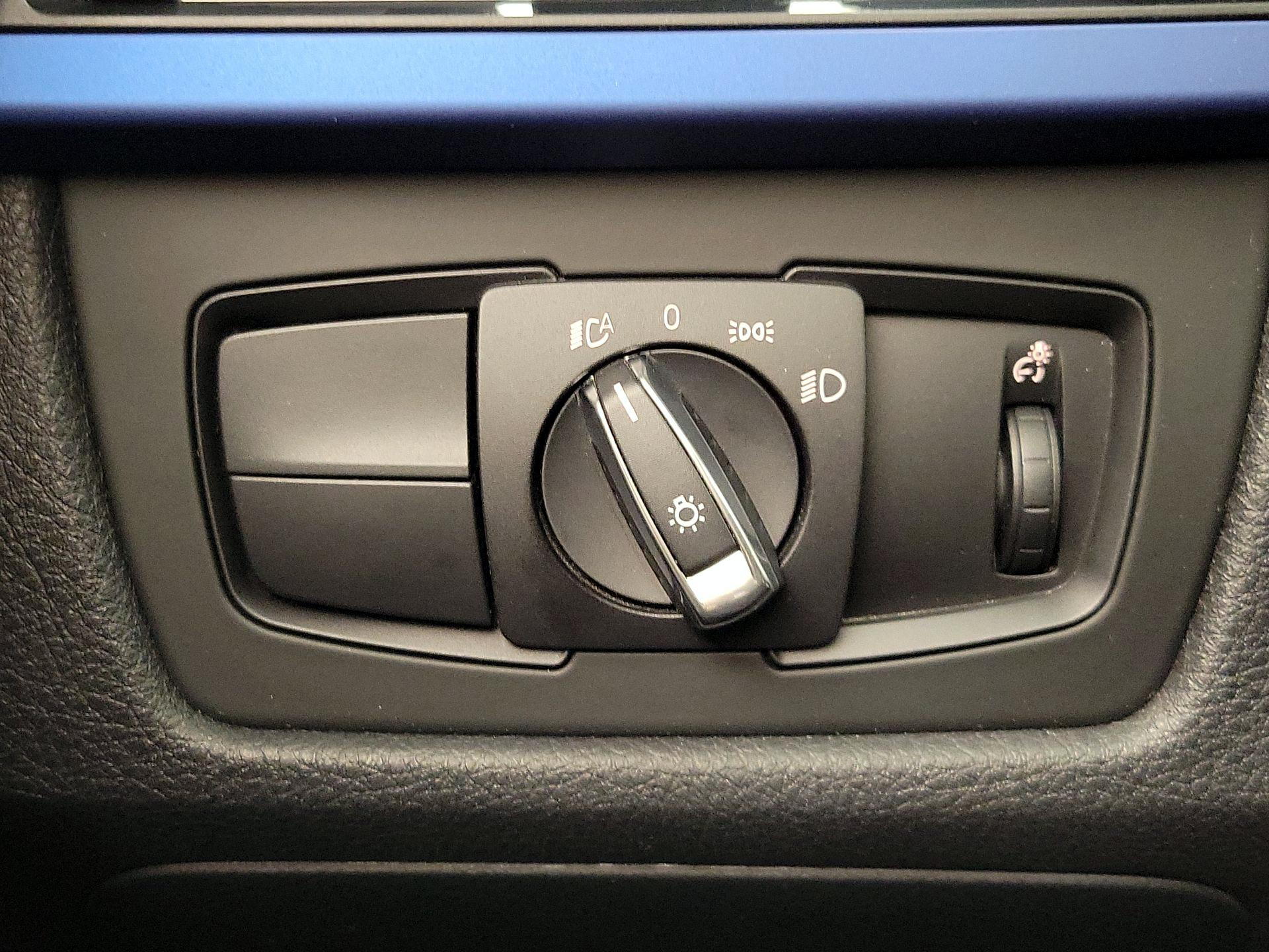 Thumbnail: 2014 BMW 4 Series - 13