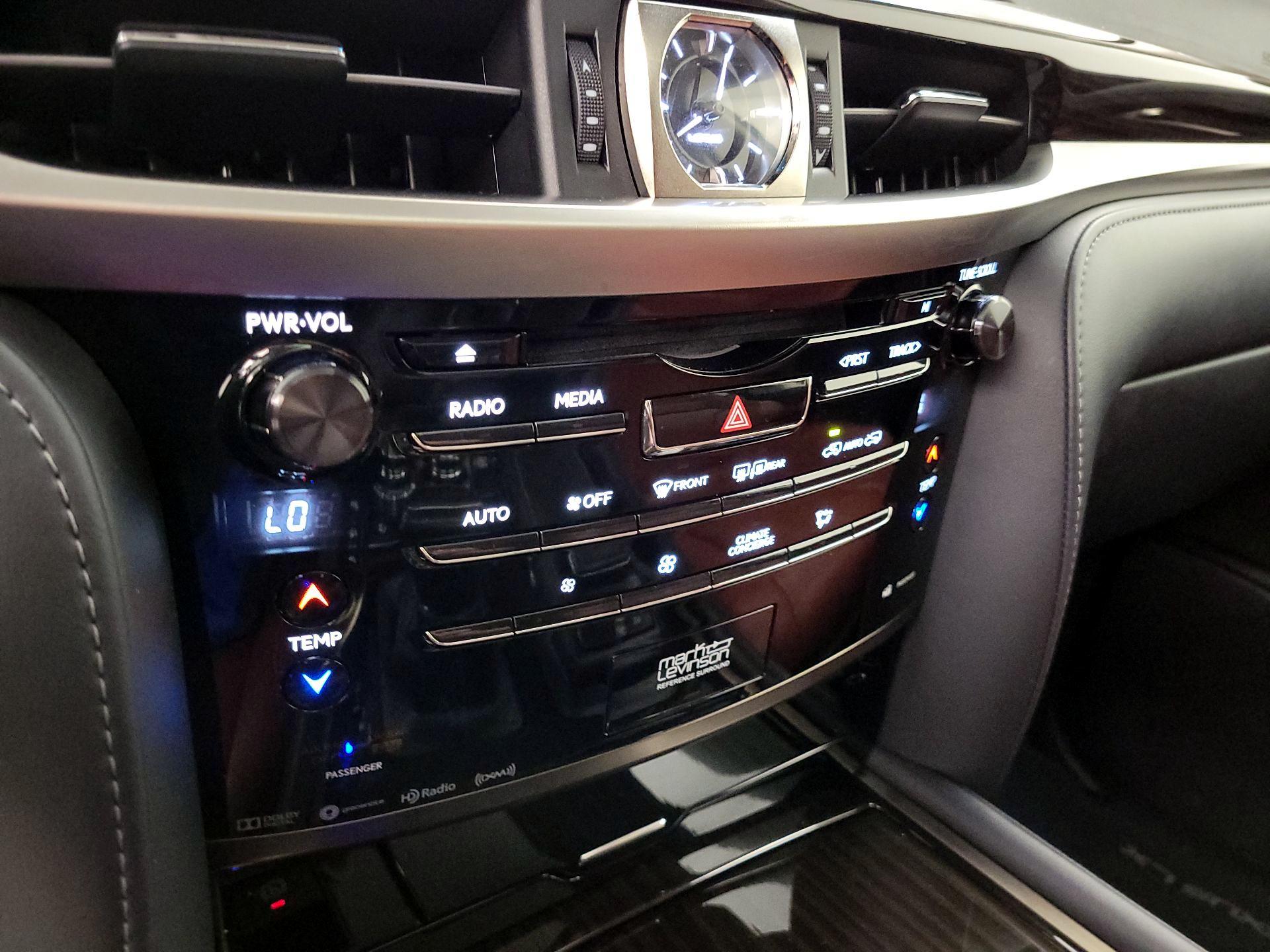 Thumbnail: 2020 Lexus LX - 15