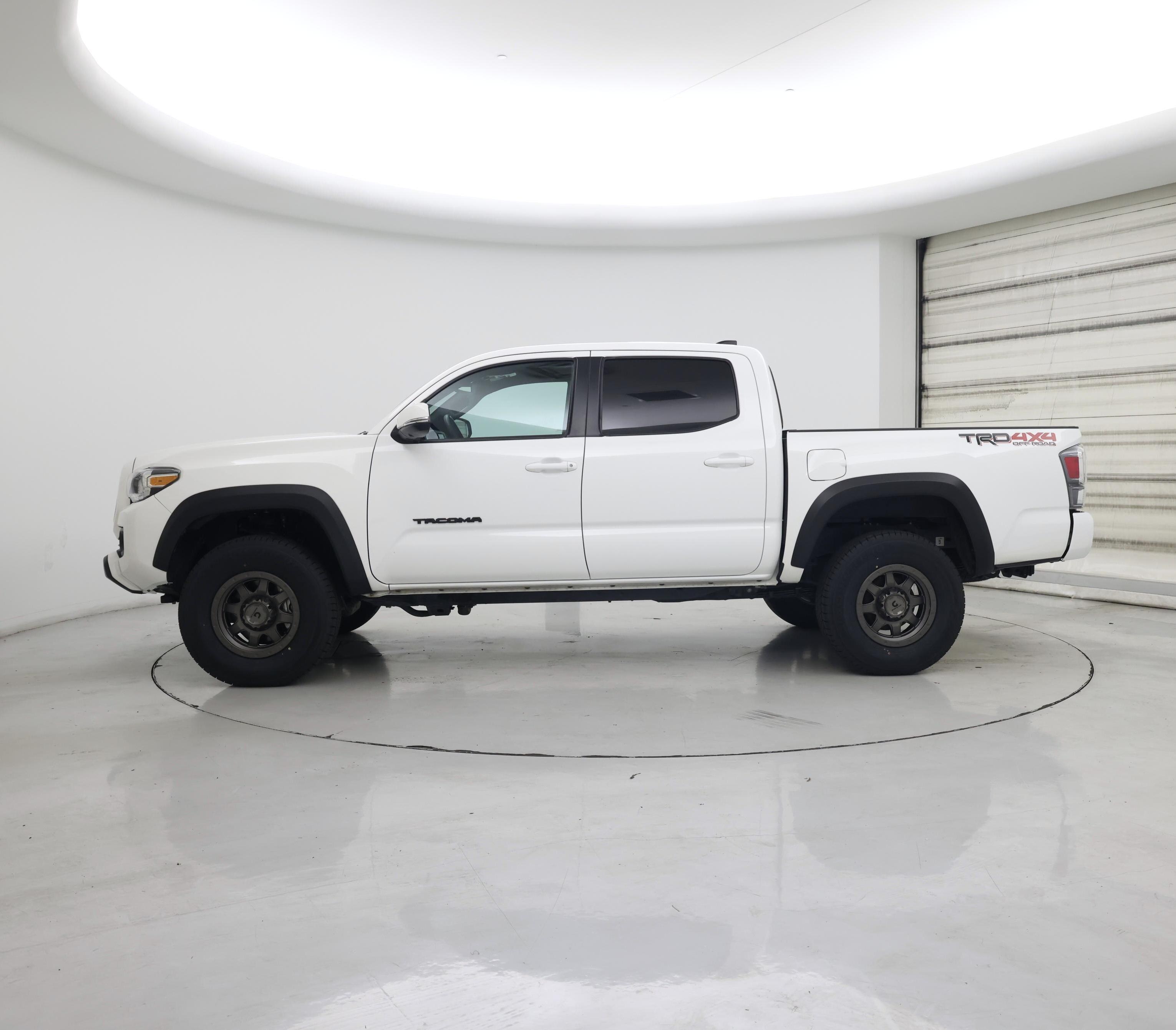 Thumbnail: 2023 Toyota Tacoma - 3