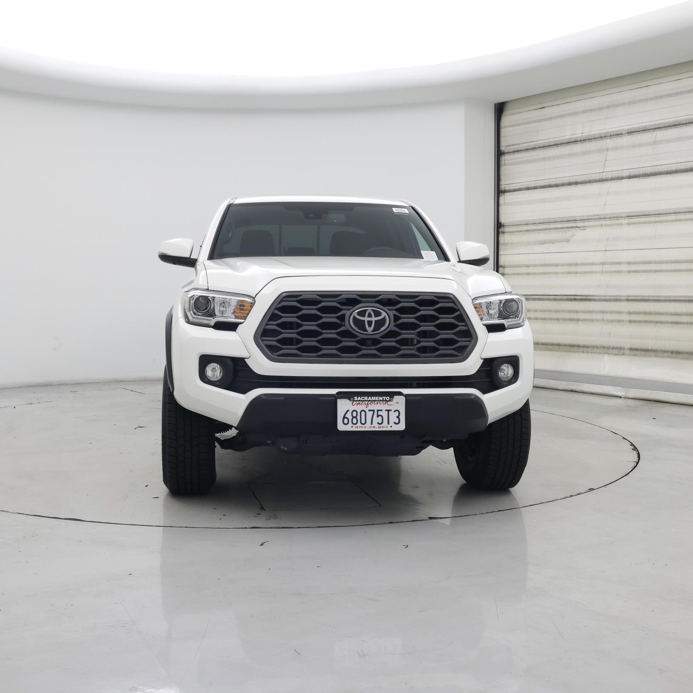 Thumbnail: 2023 Toyota Tacoma - 5
