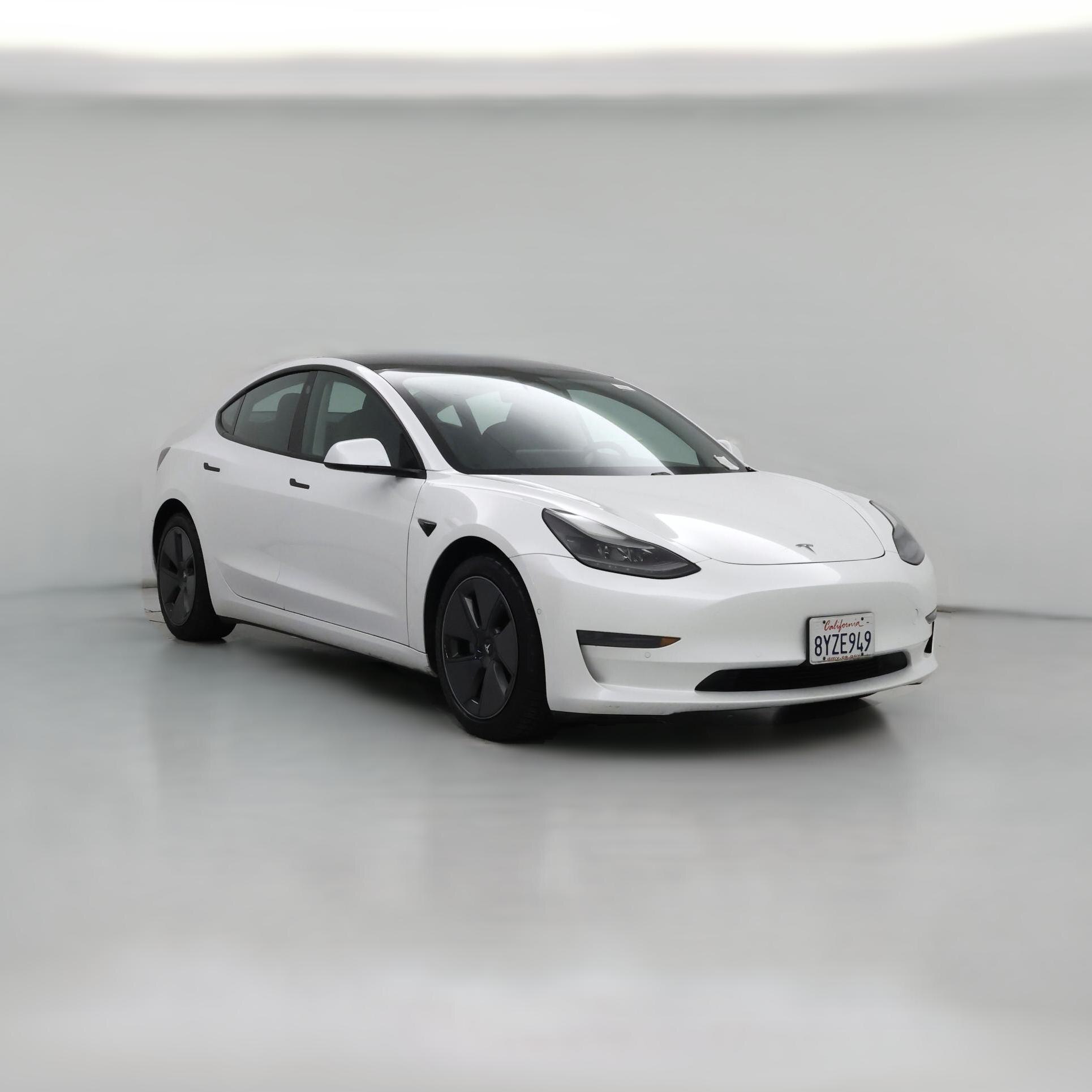 Thumbnail: 2021 Tesla Model 3 - 1