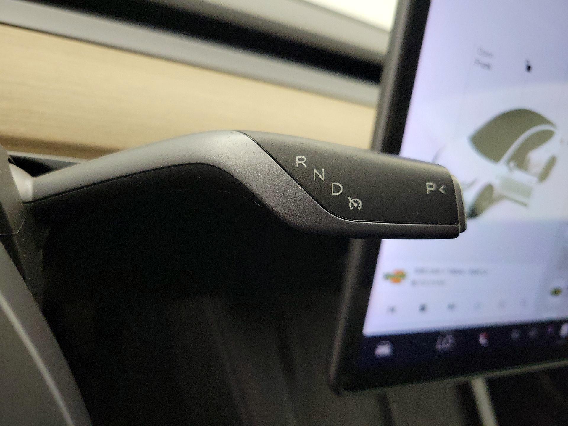 Thumbnail: 2021 Tesla Model 3 - 17