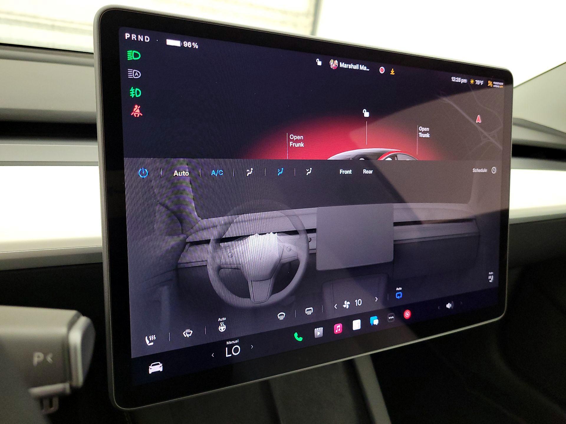 Thumbnail: 2023 Tesla Model 3 - 16