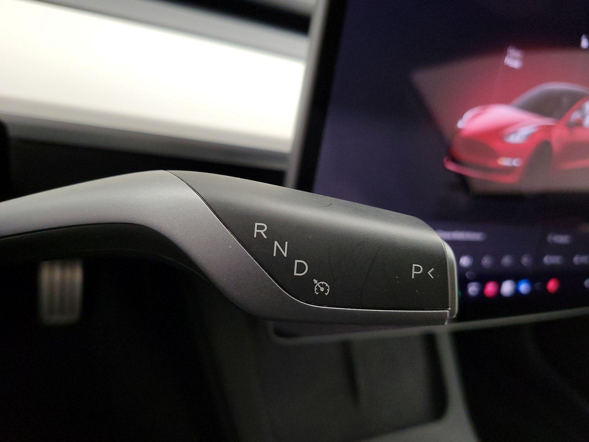 Thumbnail: 2023 Tesla Model 3 - 17