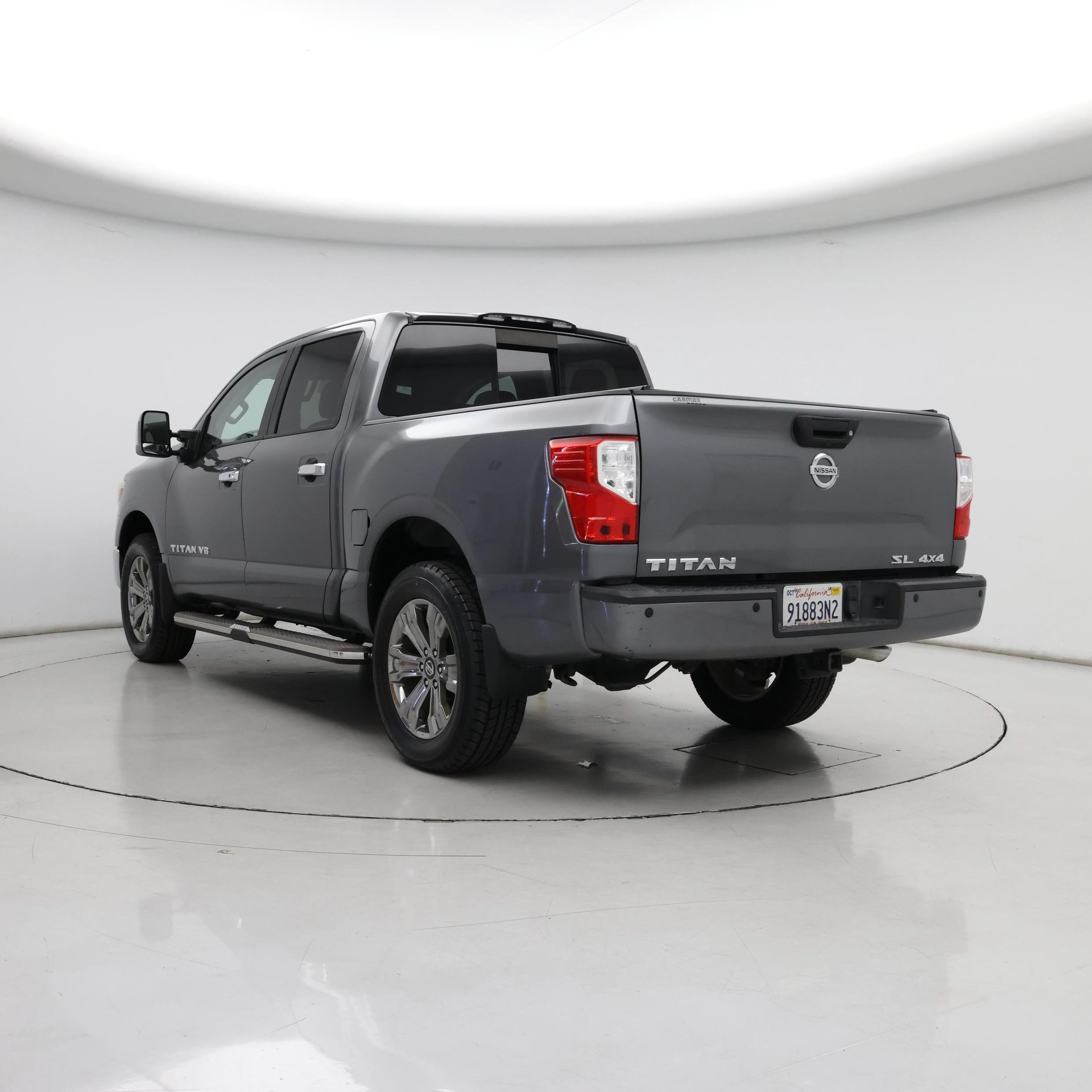 Thumbnail: 2018 Nissan Titan - 2