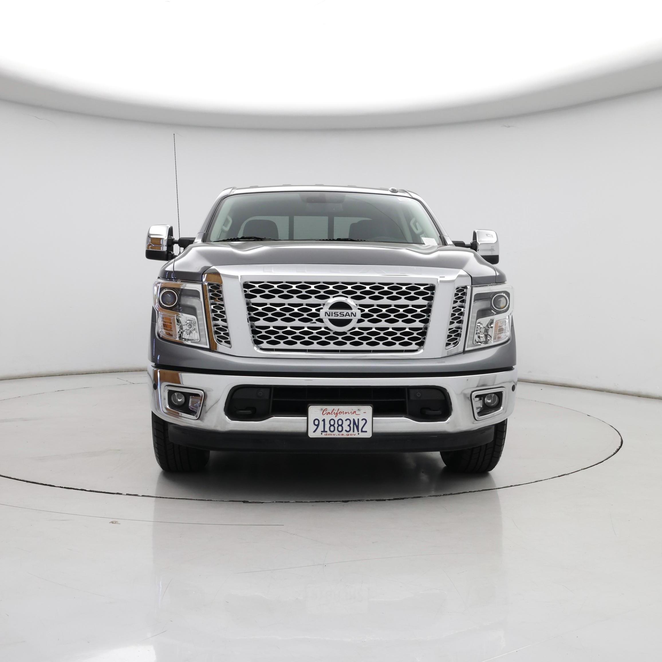 Thumbnail: 2018 Nissan Titan - 5
