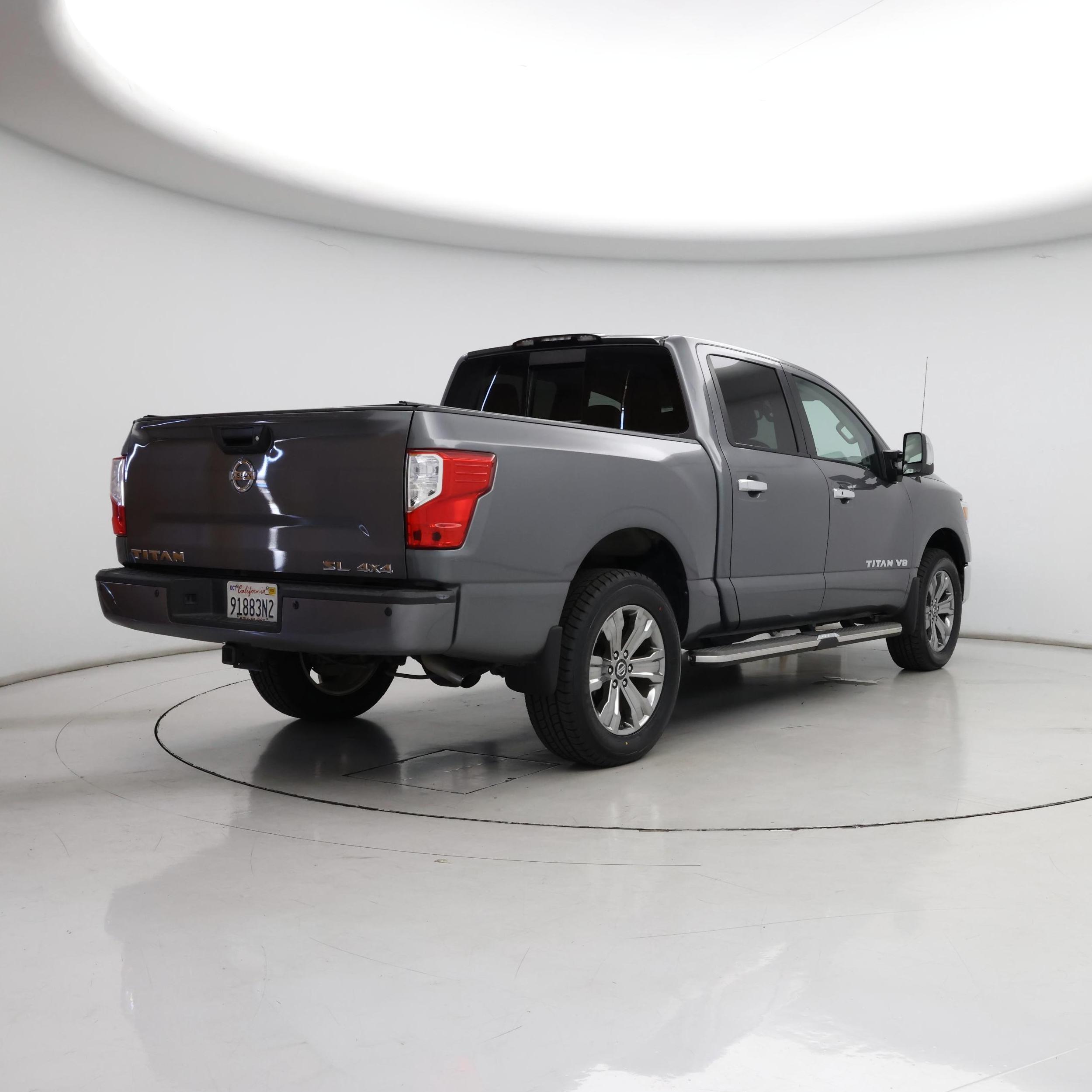 Thumbnail: 2018 Nissan Titan - 8