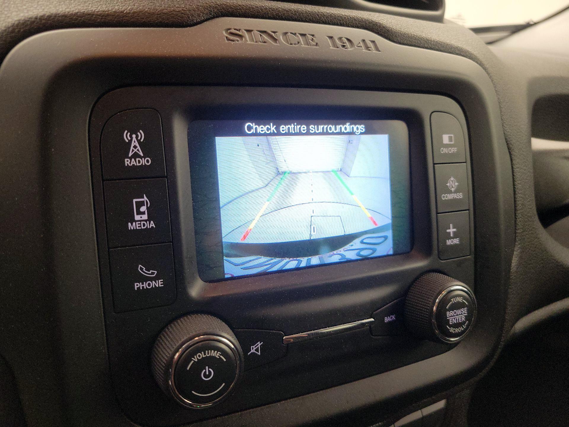 Thumbnail: 2015 Jeep Renegade - 14