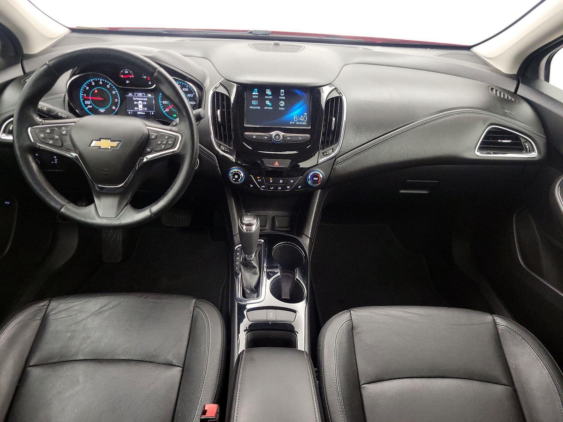 Thumbnail: 2016 Chevrolet Cruze - 9