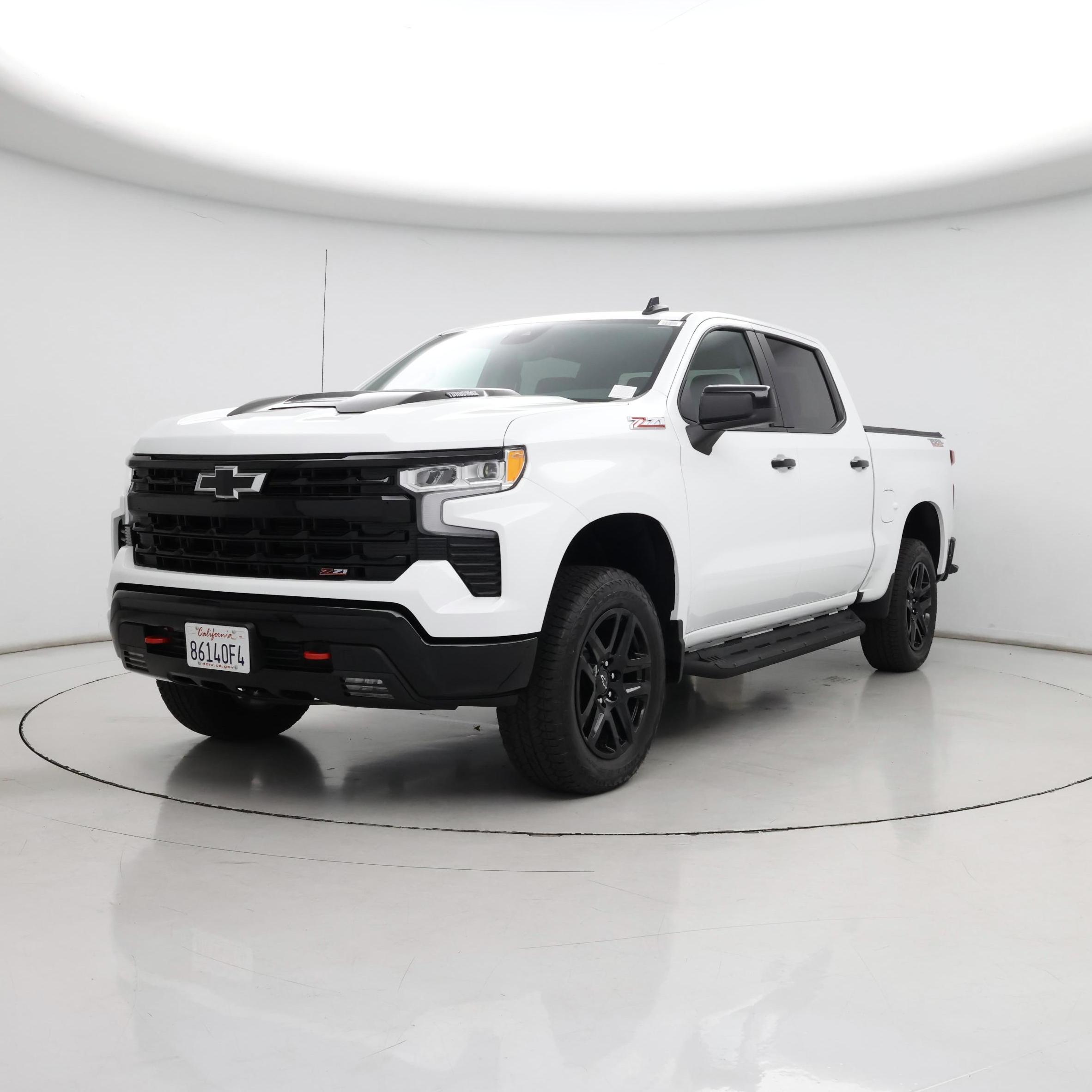 Thumbnail: 2025 Chevrolet Silverado 1500 - 4