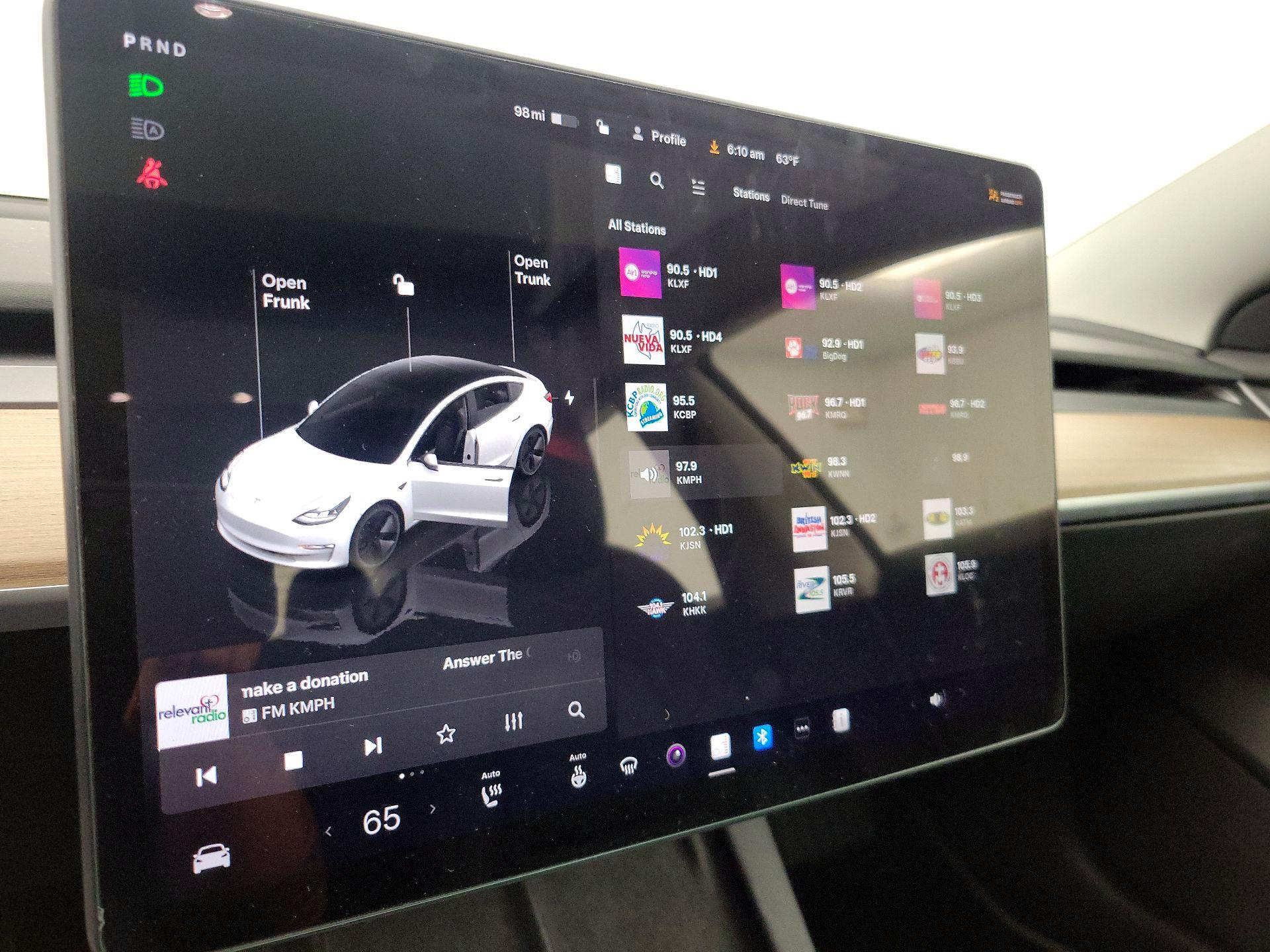 Thumbnail: 2023 Tesla Model 3 - 15