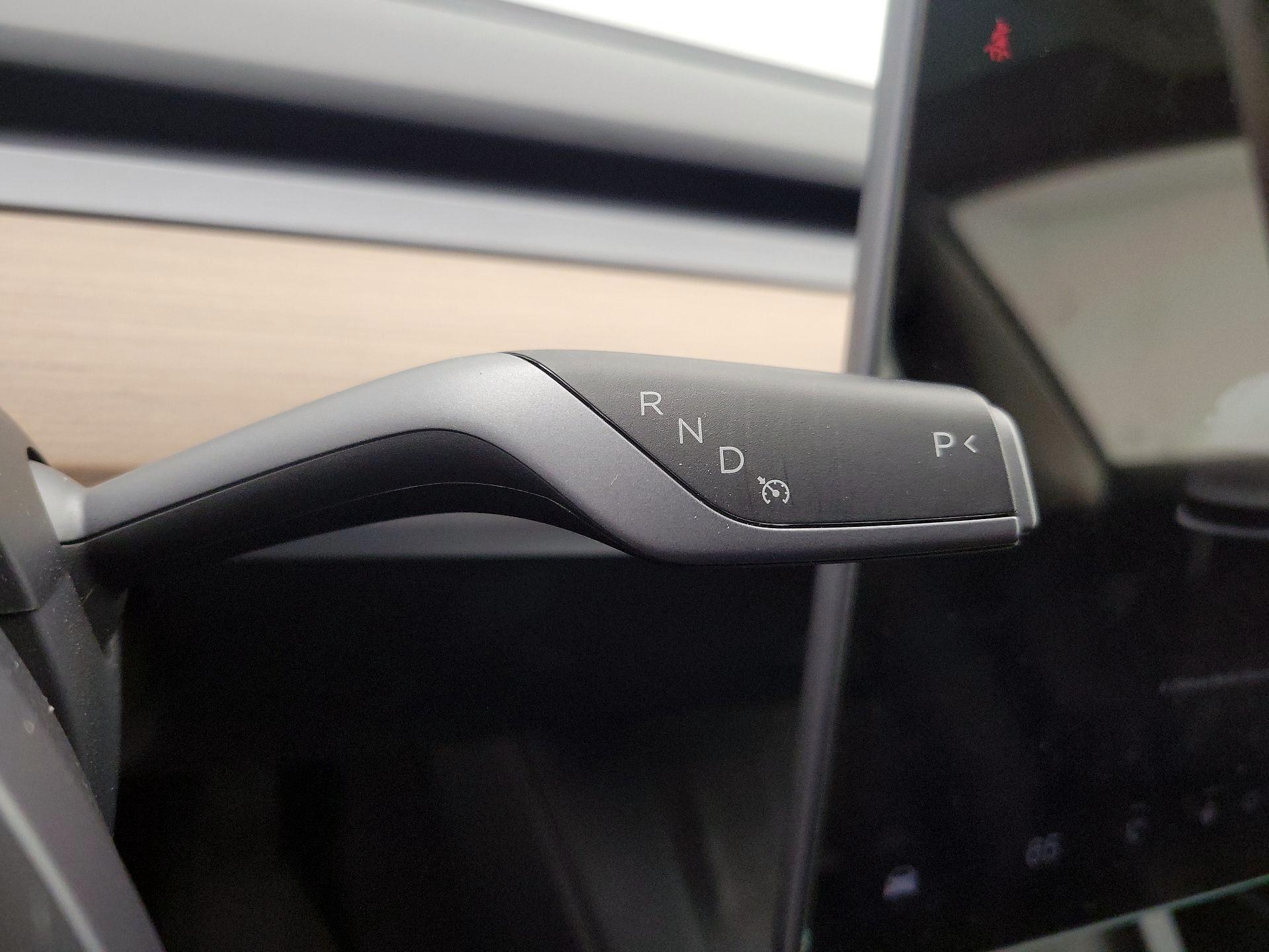 Thumbnail: 2023 Tesla Model 3 - 17