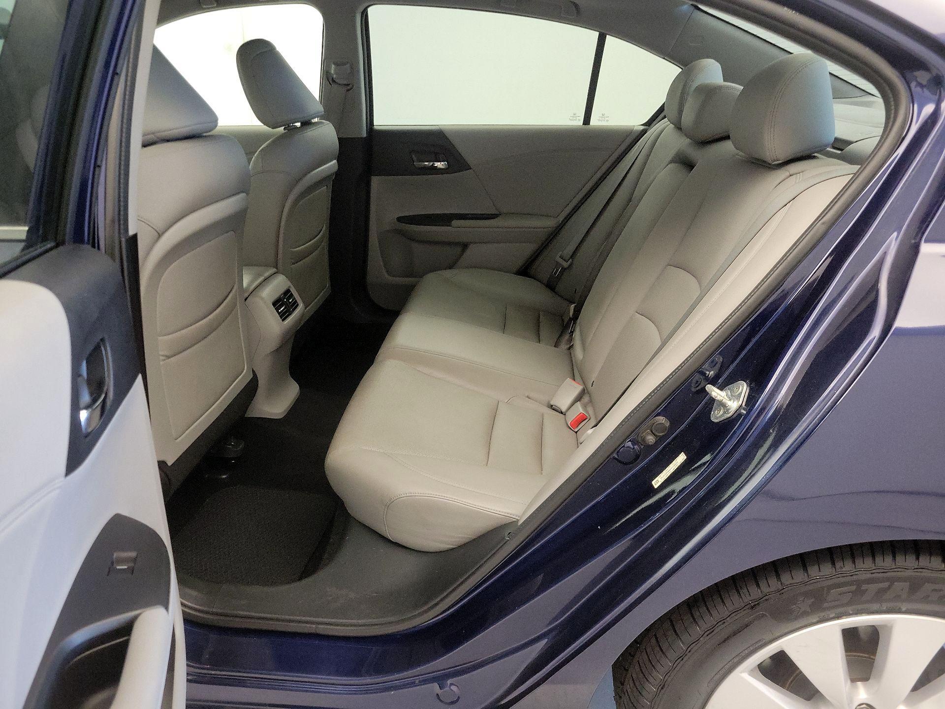 Thumbnail: 2013 Honda Accord - 20