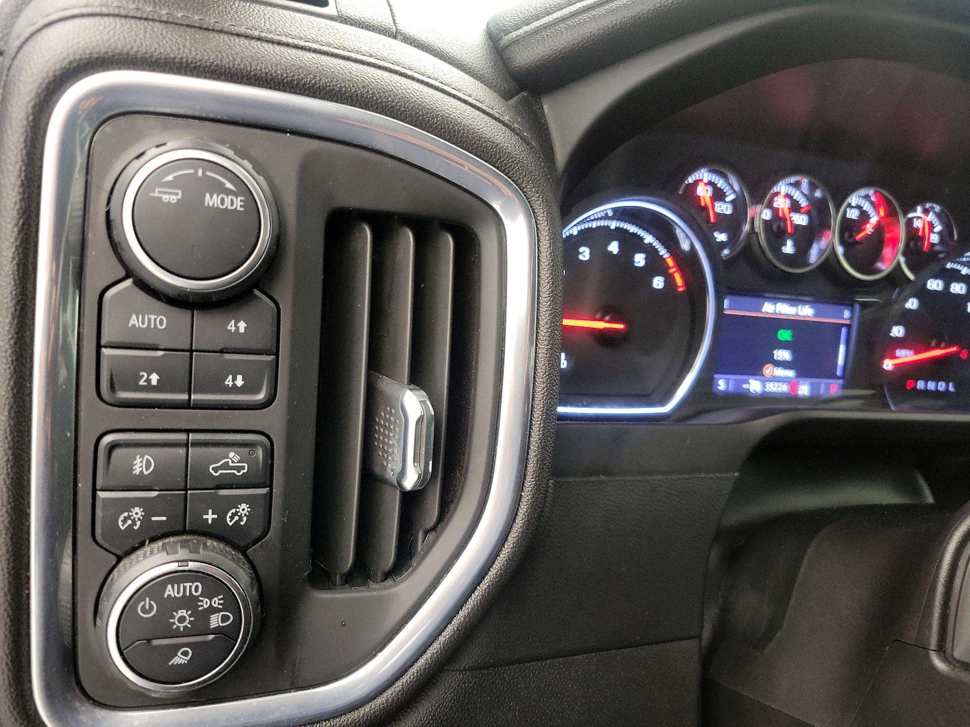 Thumbnail: 2022 Chevrolet Silverado 1500 - 13