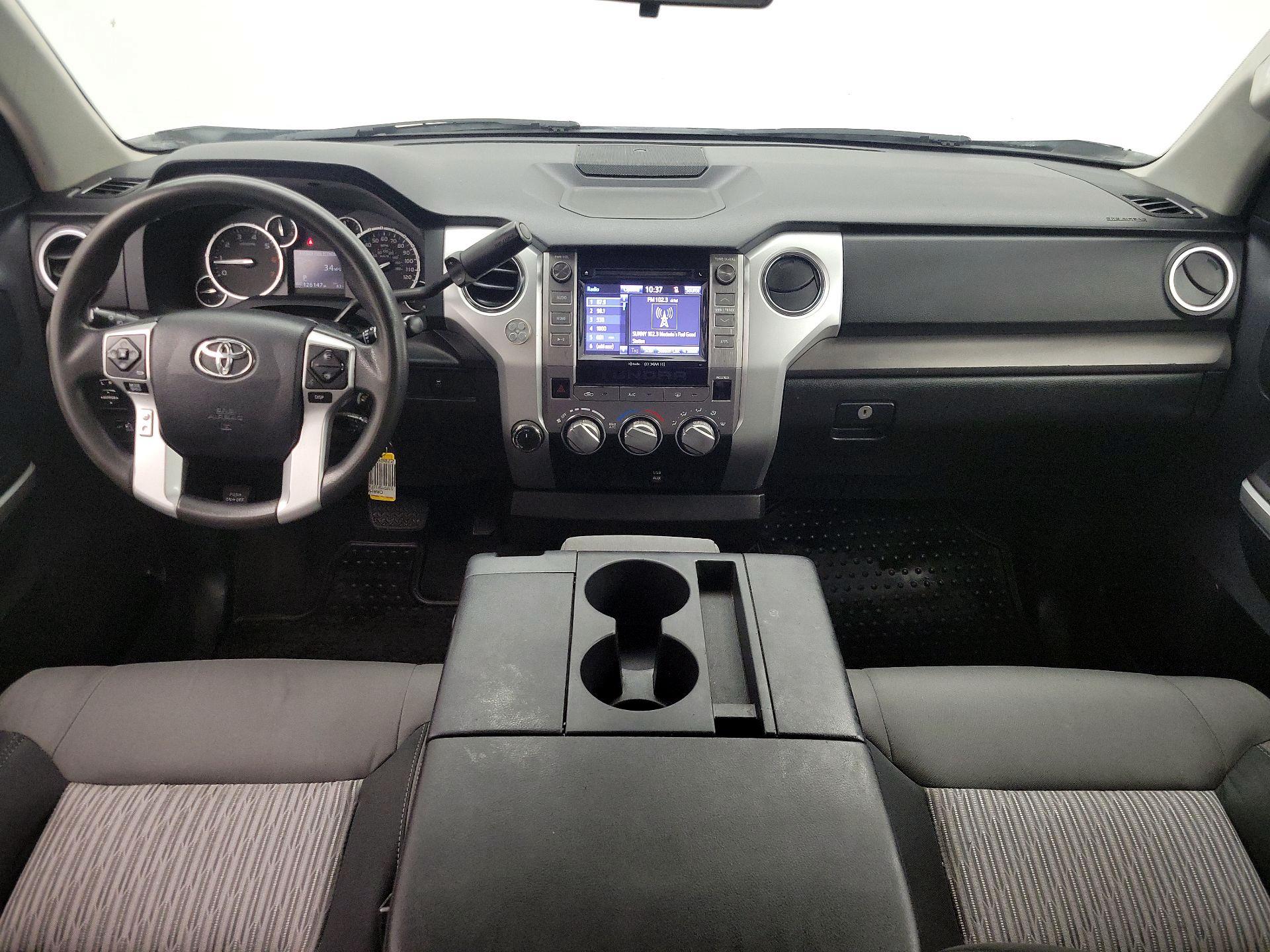 Thumbnail: 2015 Toyota Tundra - 9