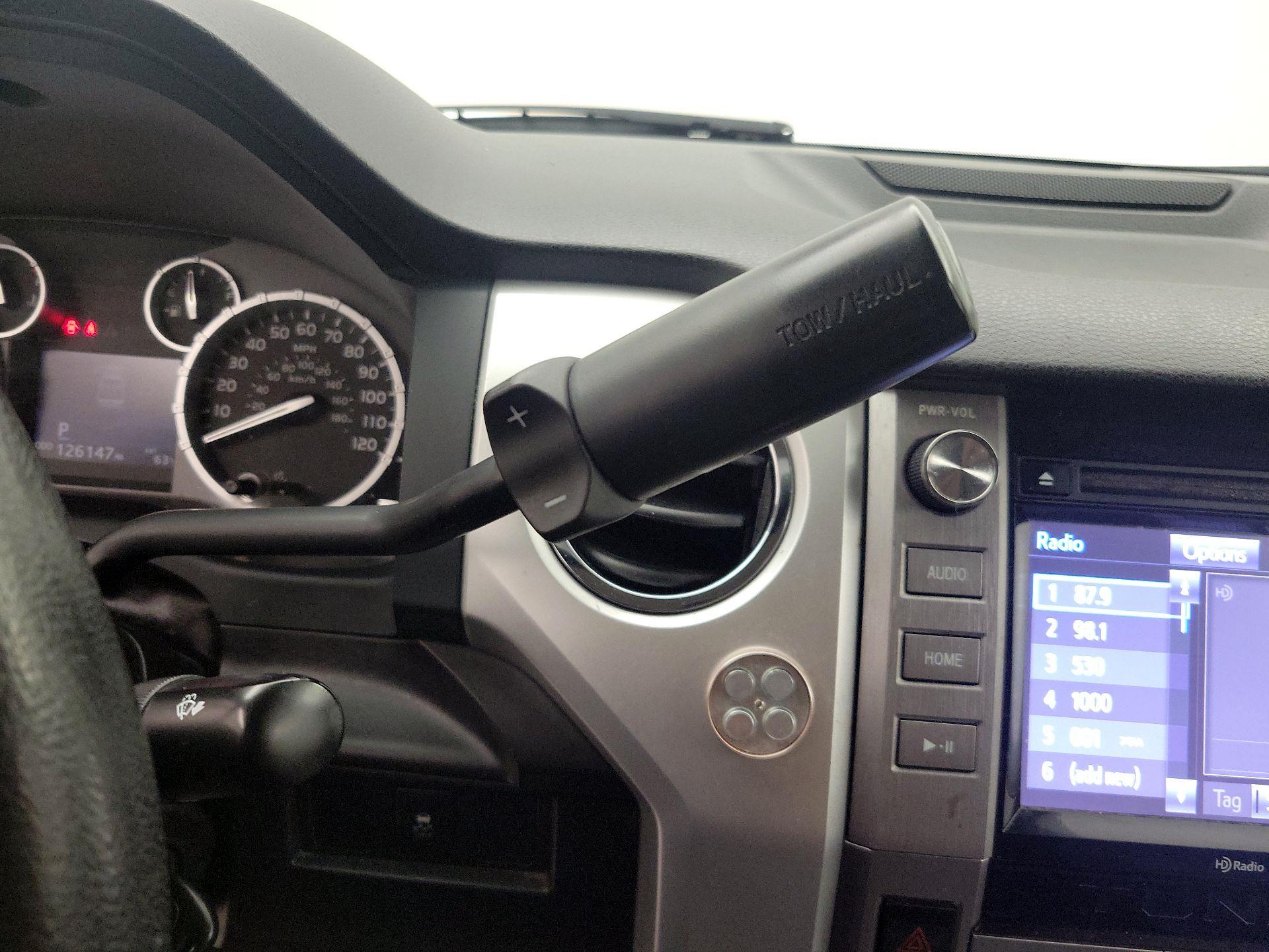 Thumbnail: 2015 Toyota Tundra - 17