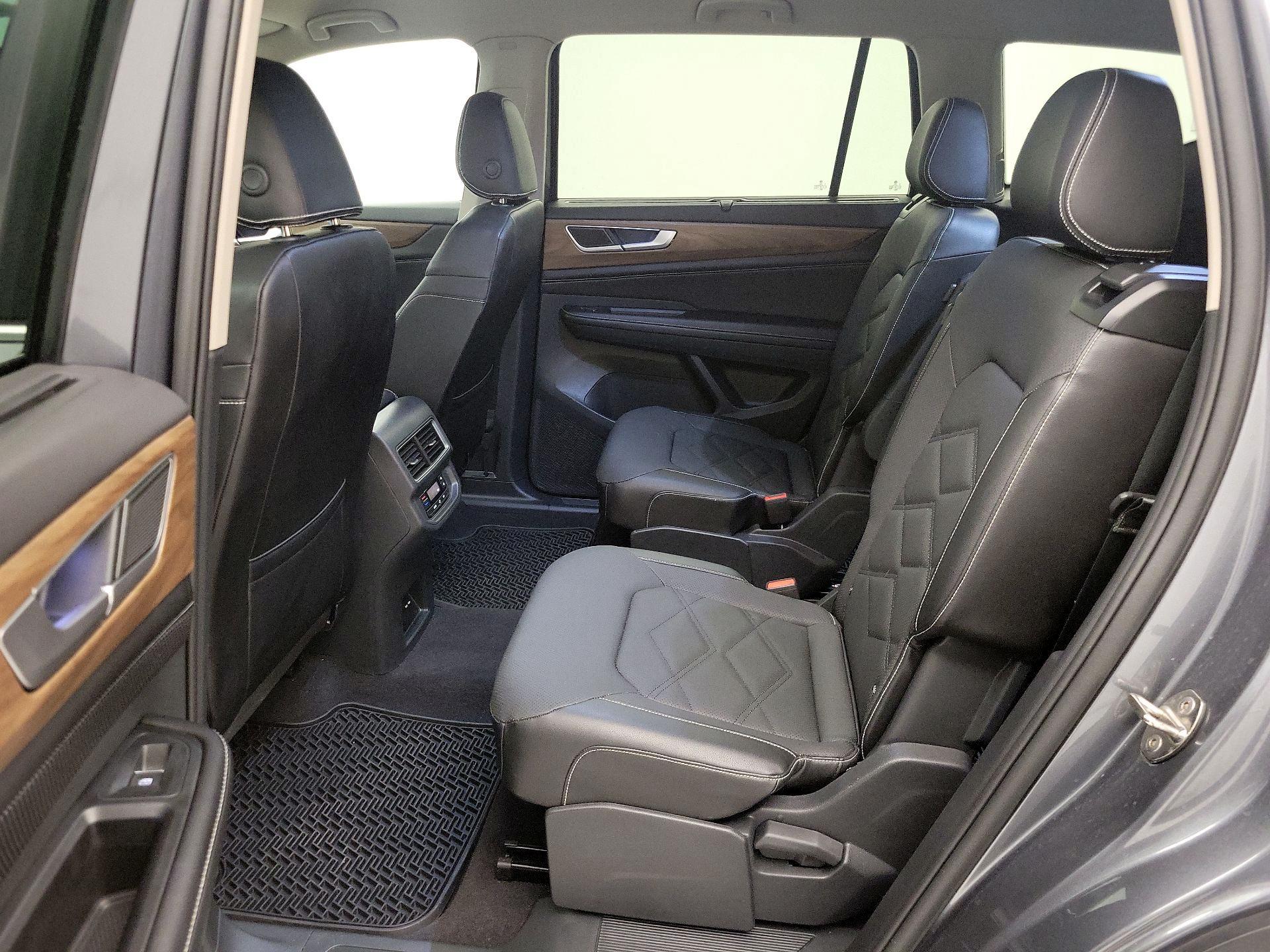 Thumbnail: 2024 Volkswagen Atlas - 19