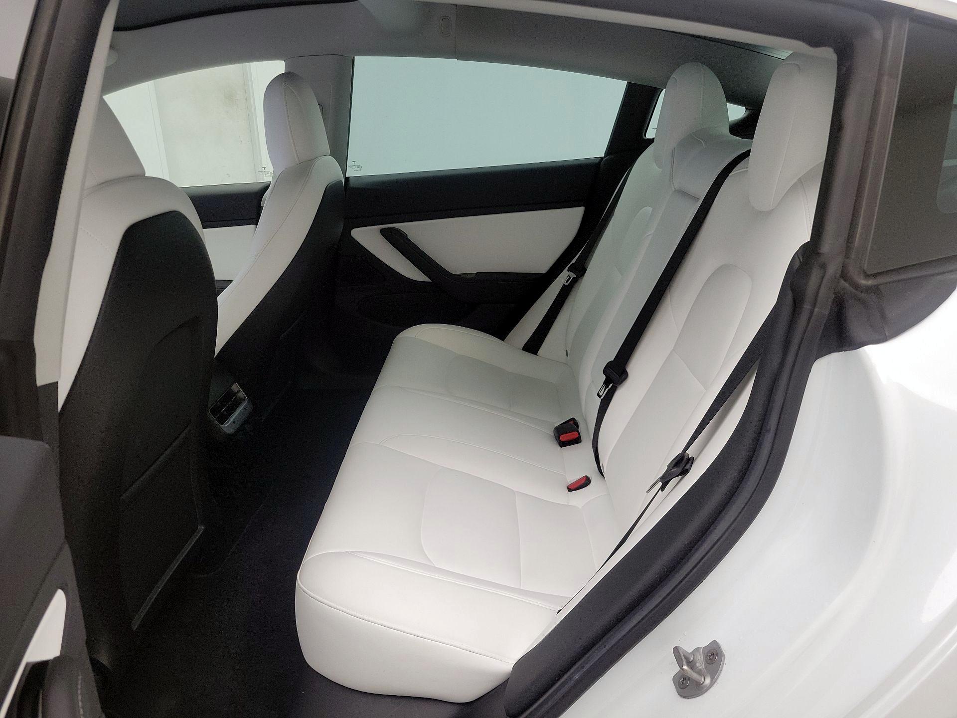 Thumbnail: 2019 Tesla Model 3 - 19