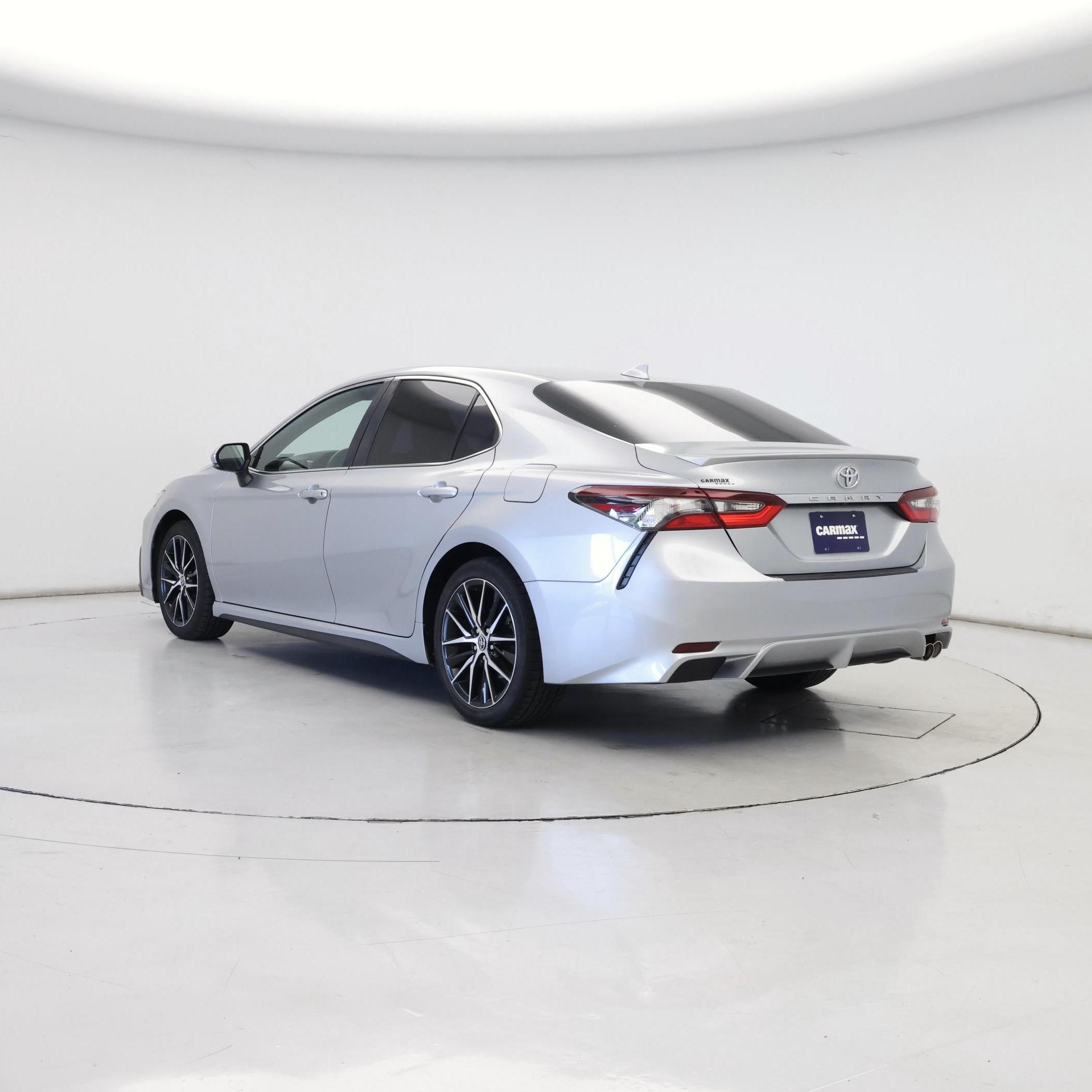 Thumbnail: 2022 Toyota Camry - 2
