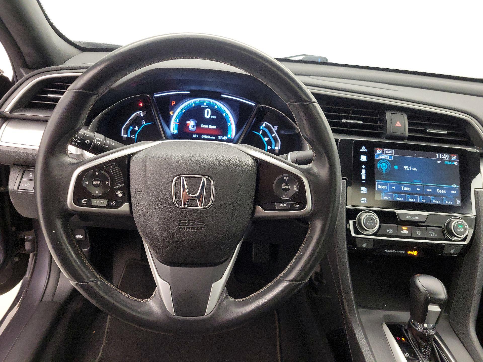 Thumbnail: 2017 Honda Civic - 10