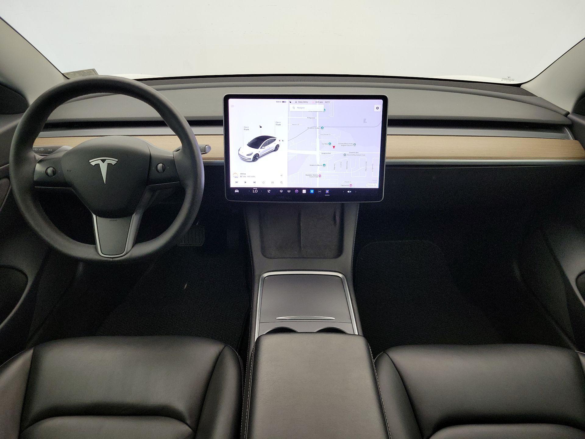 Thumbnail: 2021 Tesla Model 3 - 9