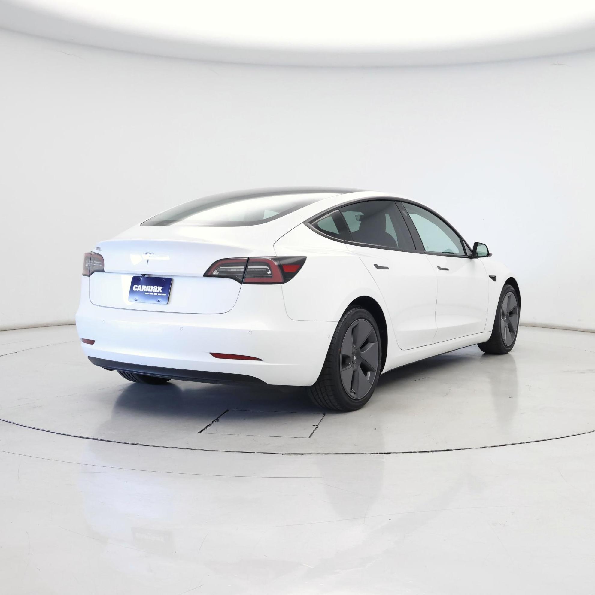 Thumbnail: 2021 Tesla Model 3 - 8