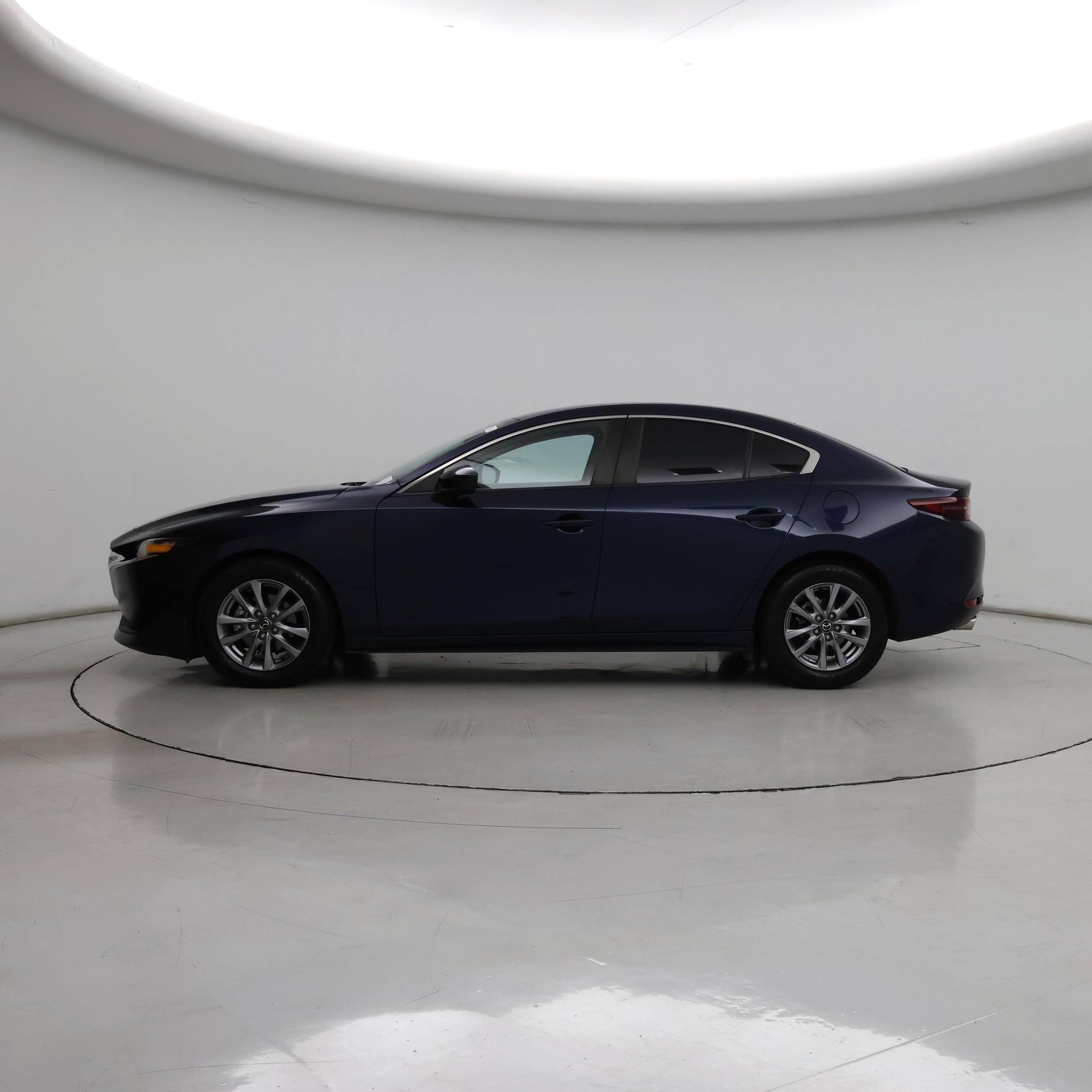 Thumbnail: 2021 Mazda Mazda3 - 3