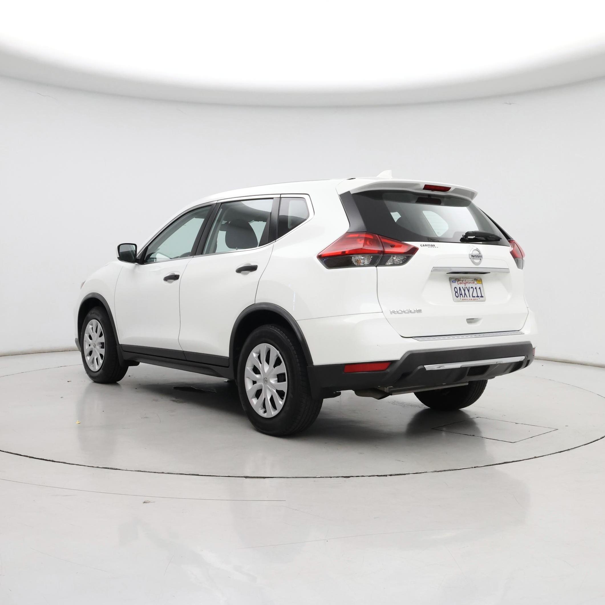 Thumbnail: 2017 Nissan Rogue - 2