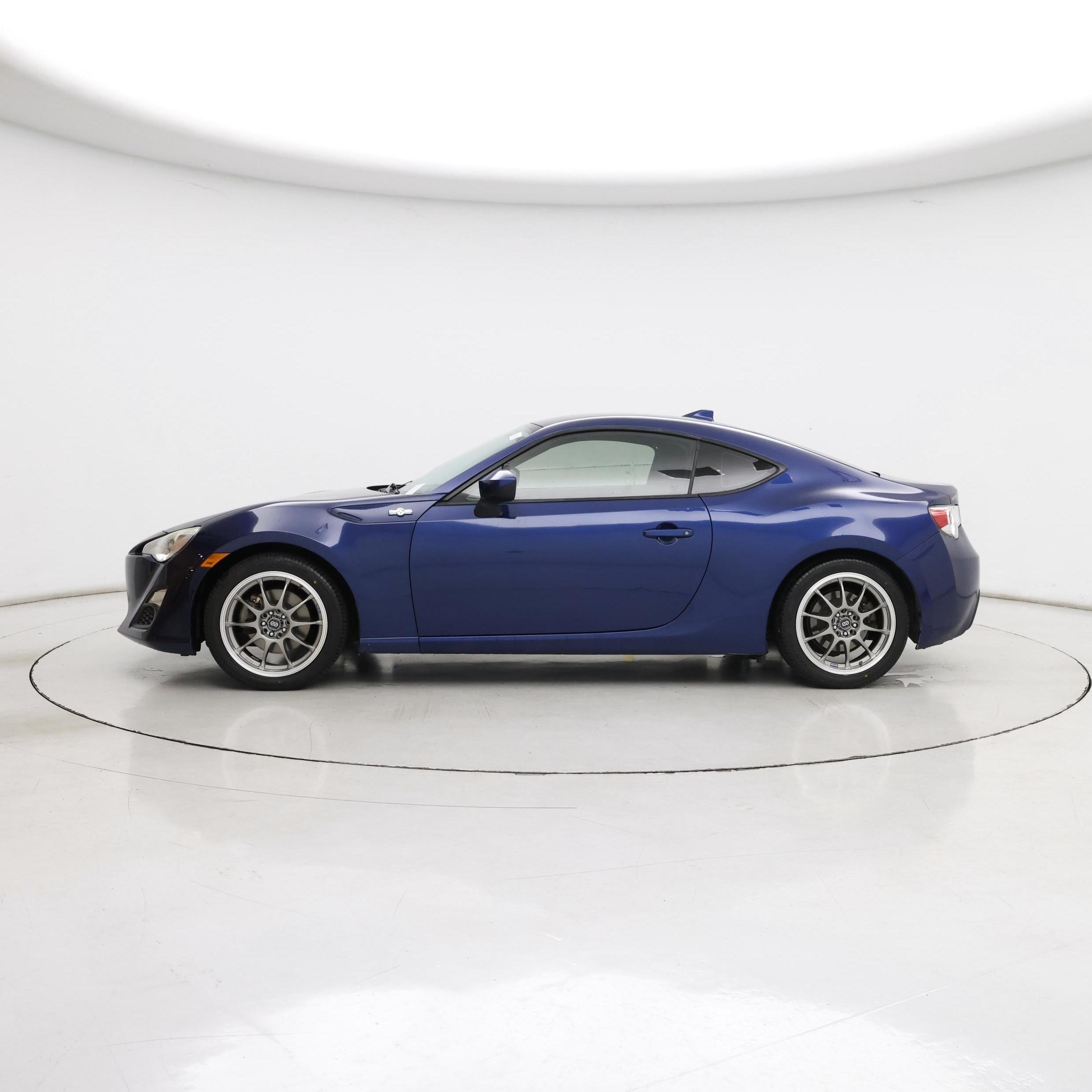 Thumbnail: 2015 Scion FR-S - 3