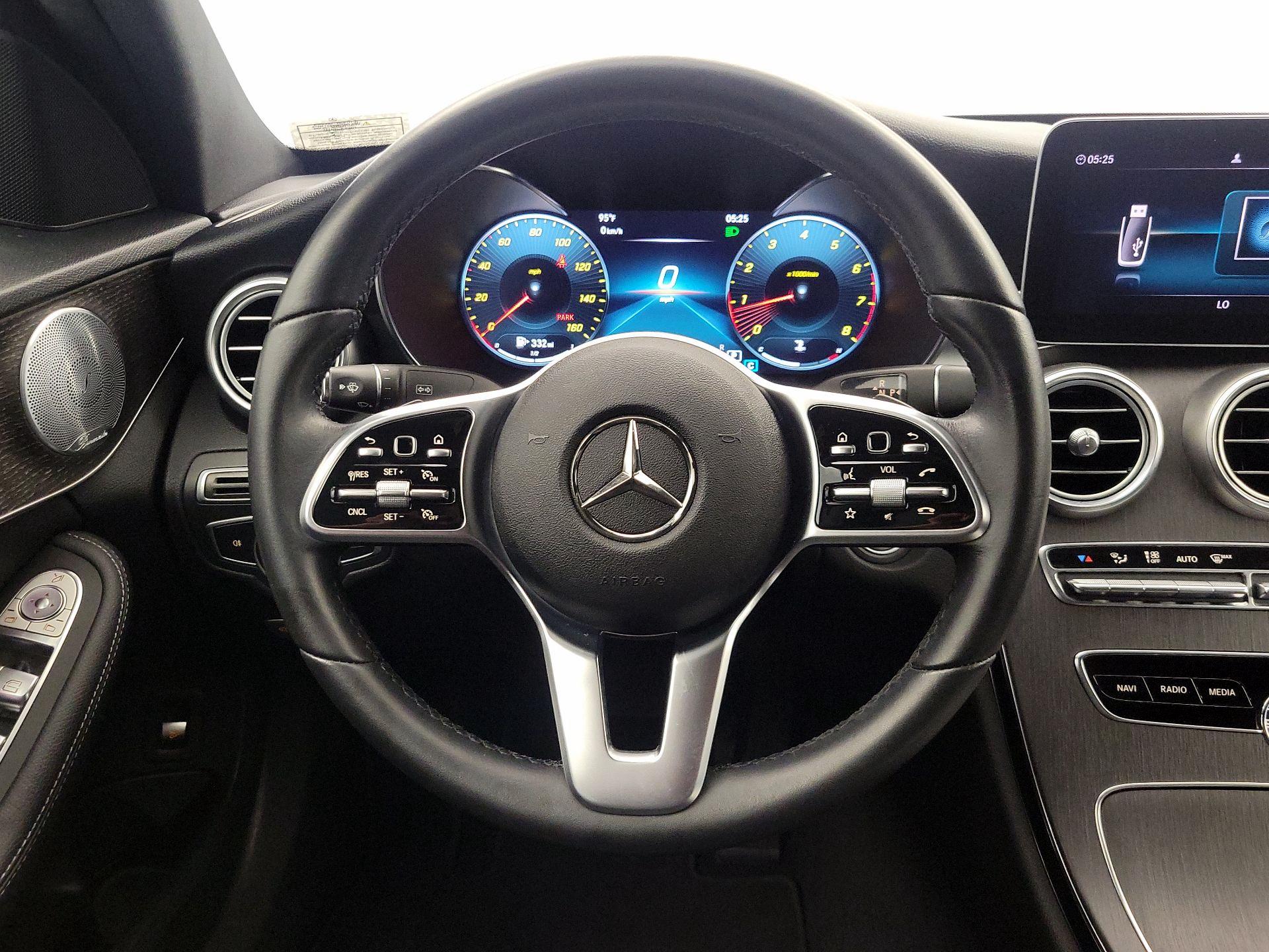 Thumbnail: 2020 Mercedes-Benz C-Class - 10