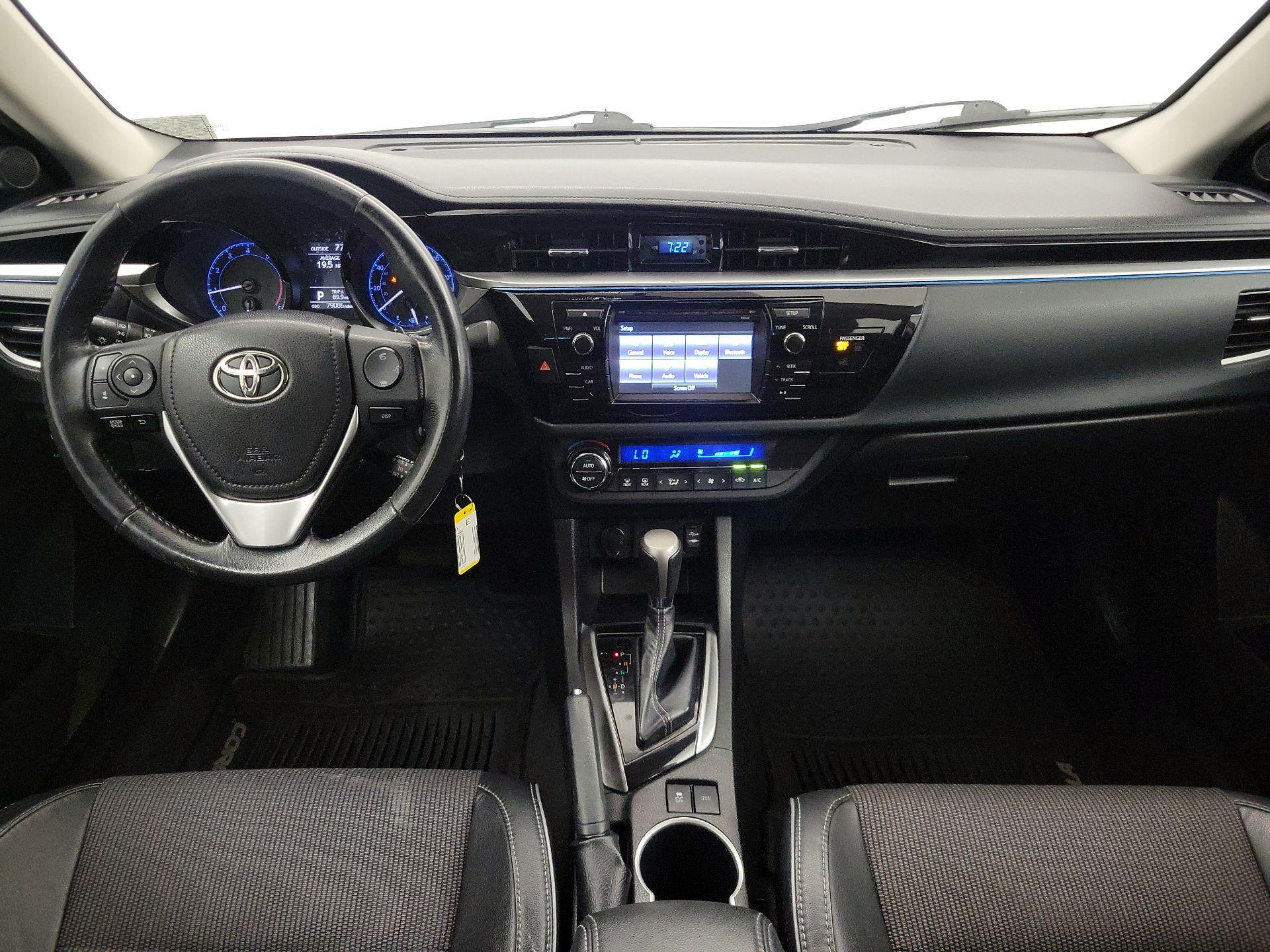 Thumbnail: 2014 Toyota Corolla - 9