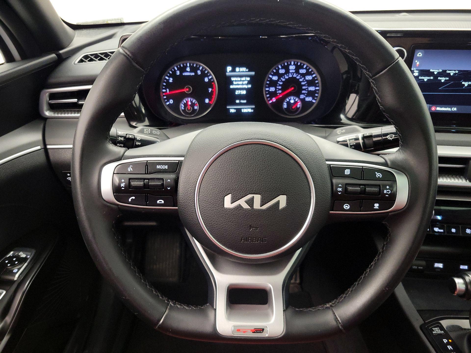Thumbnail: 2022 Kia K5 - 10