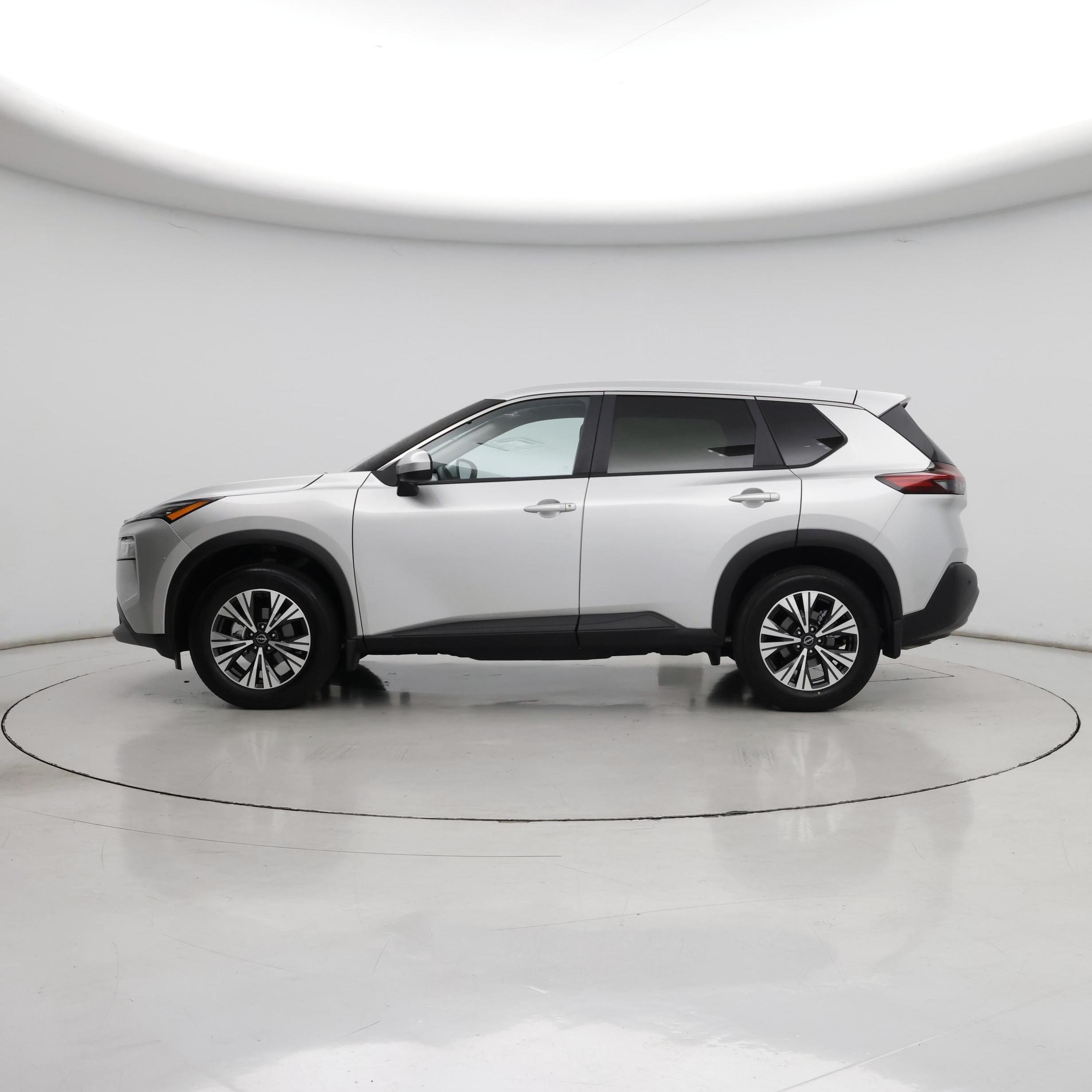 Thumbnail: 2023 Nissan Rogue - 3