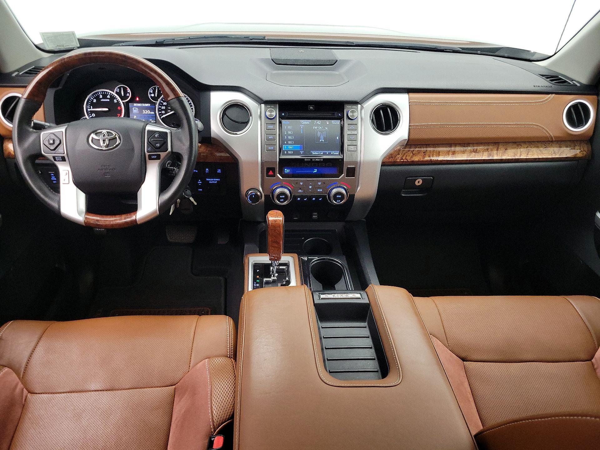 Thumbnail: 2017 Toyota Tundra - 9