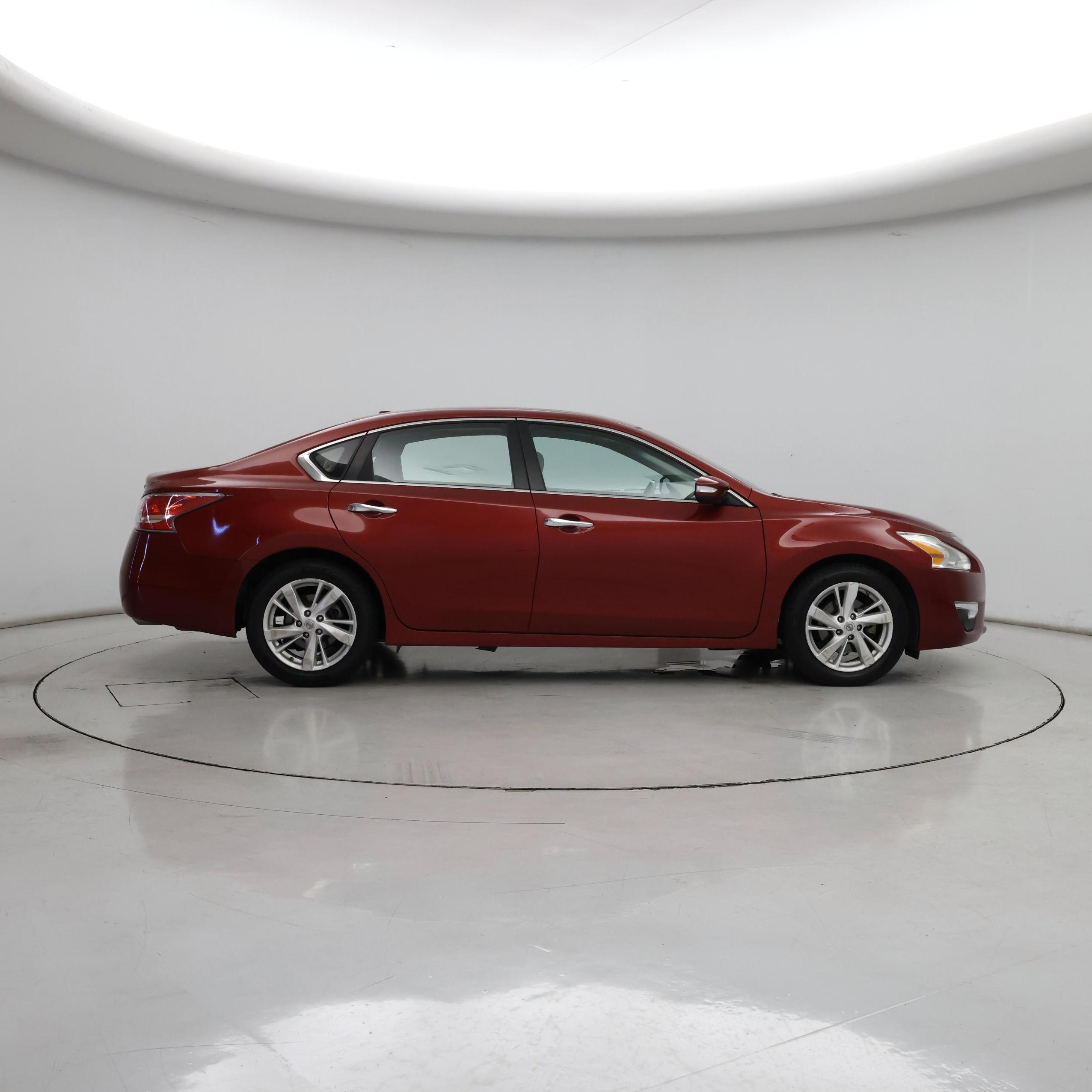 Thumbnail: 2015 Nissan Altima - 7