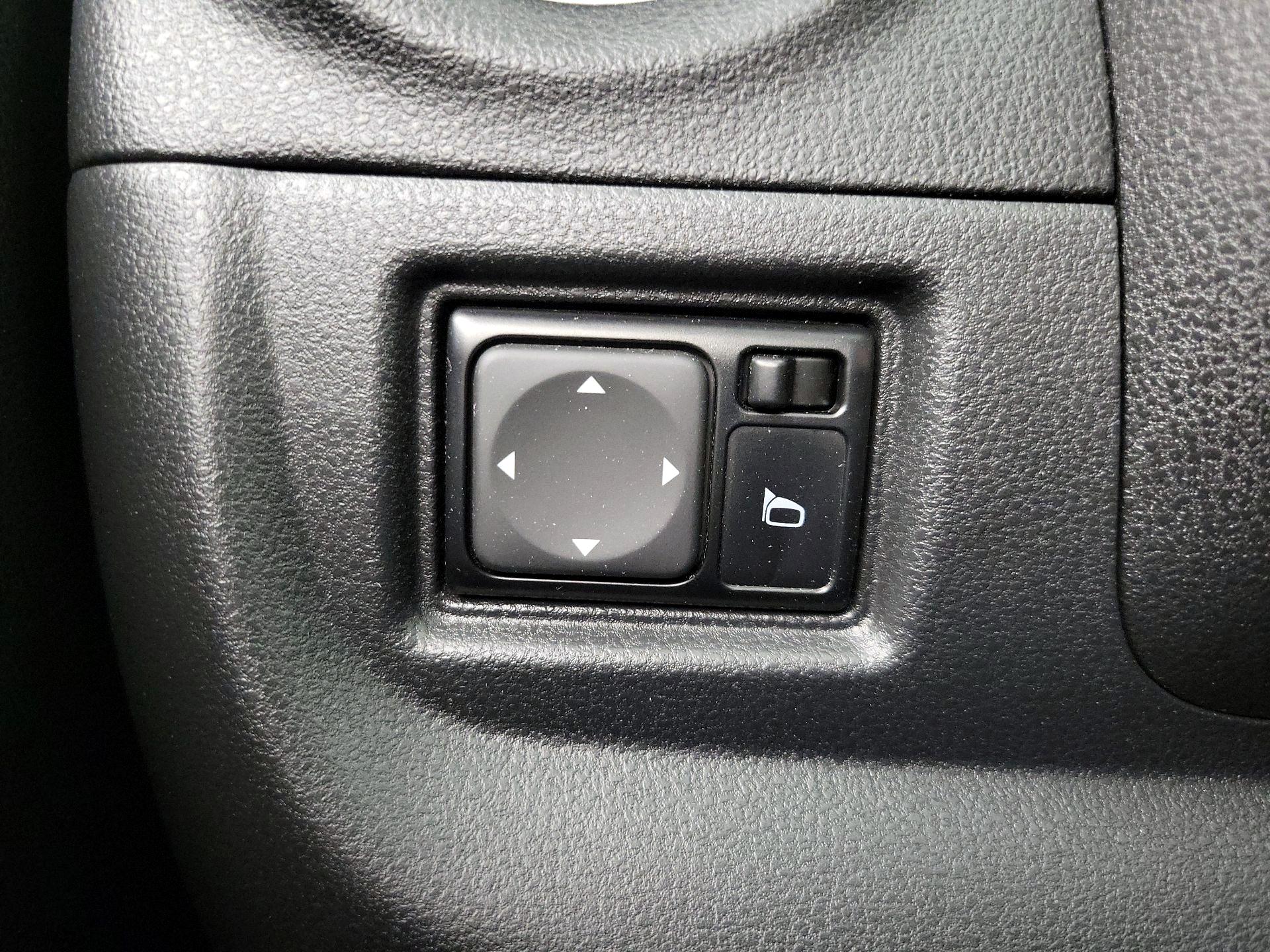 Thumbnail: 2019 Nissan Versa - 13