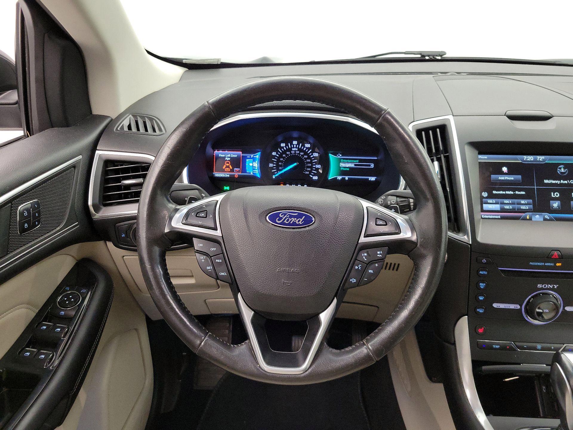Thumbnail: 2015 Ford Edge - 10