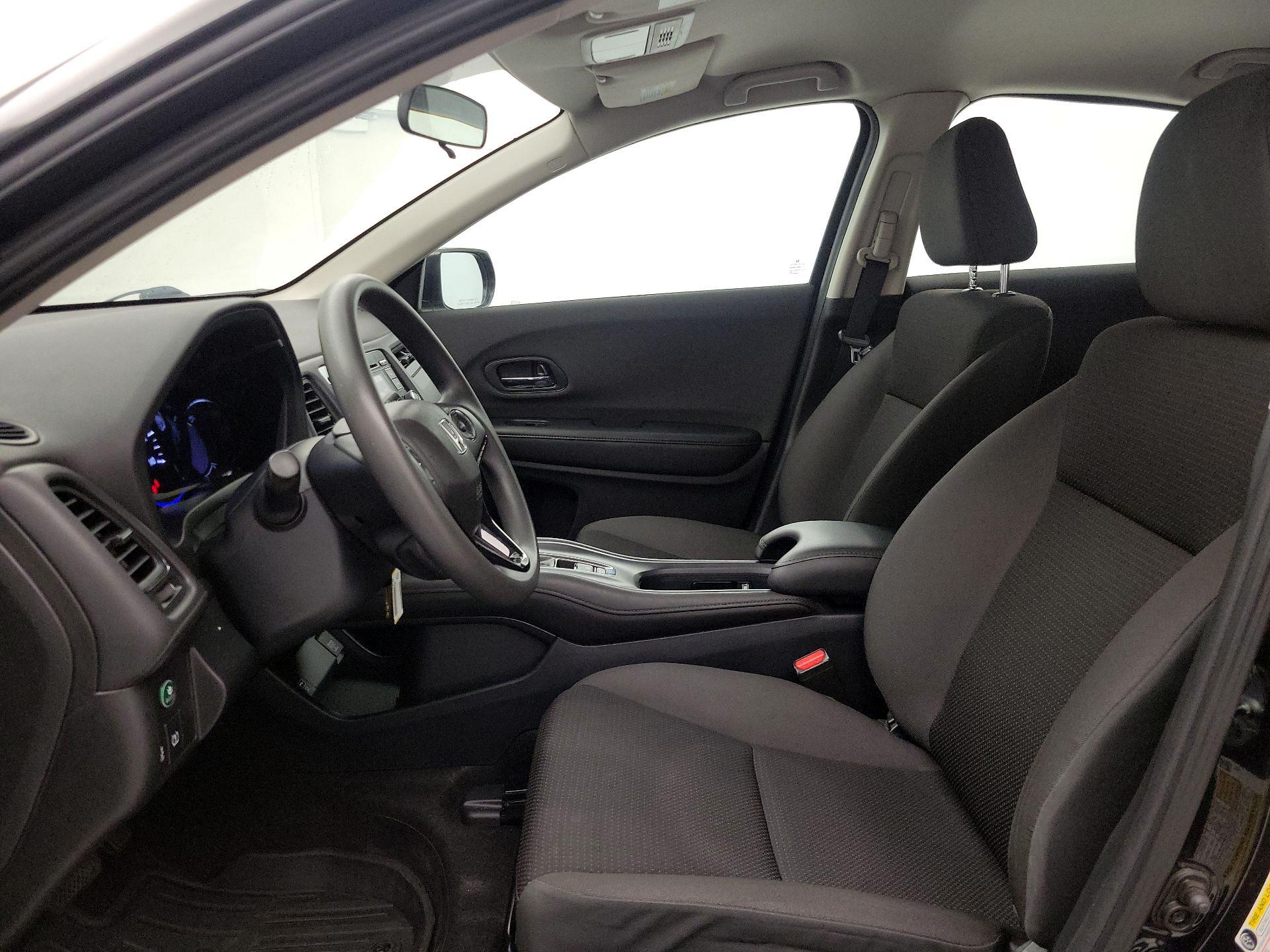 Thumbnail: 2022 Honda HR-V - 11