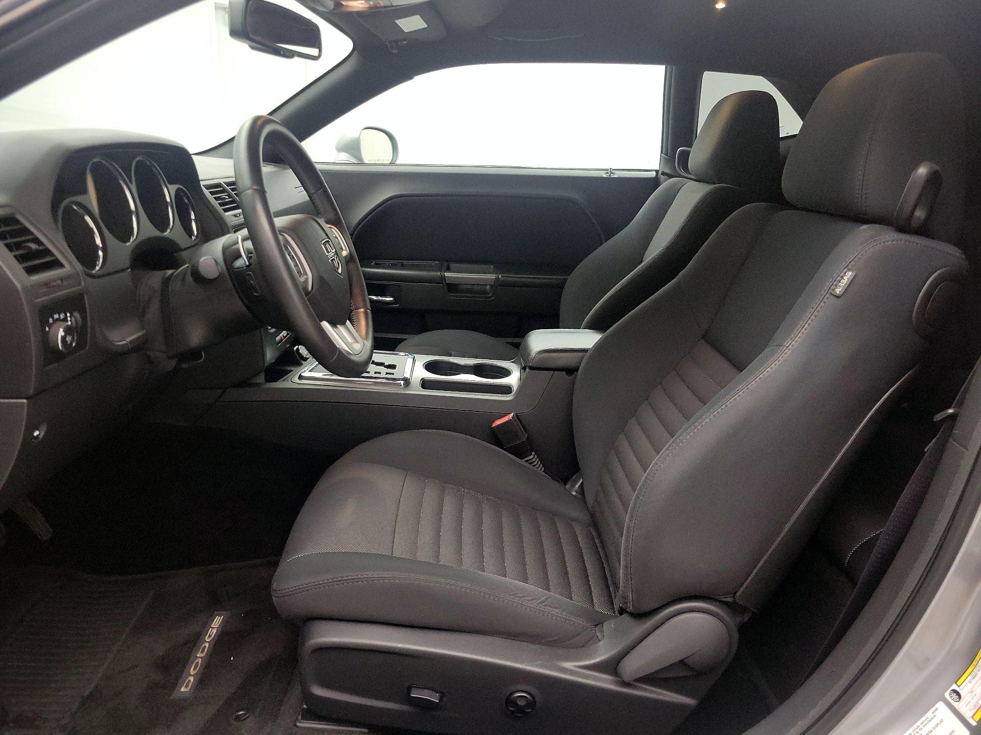 Thumbnail: 2014 Dodge Challenger - 11