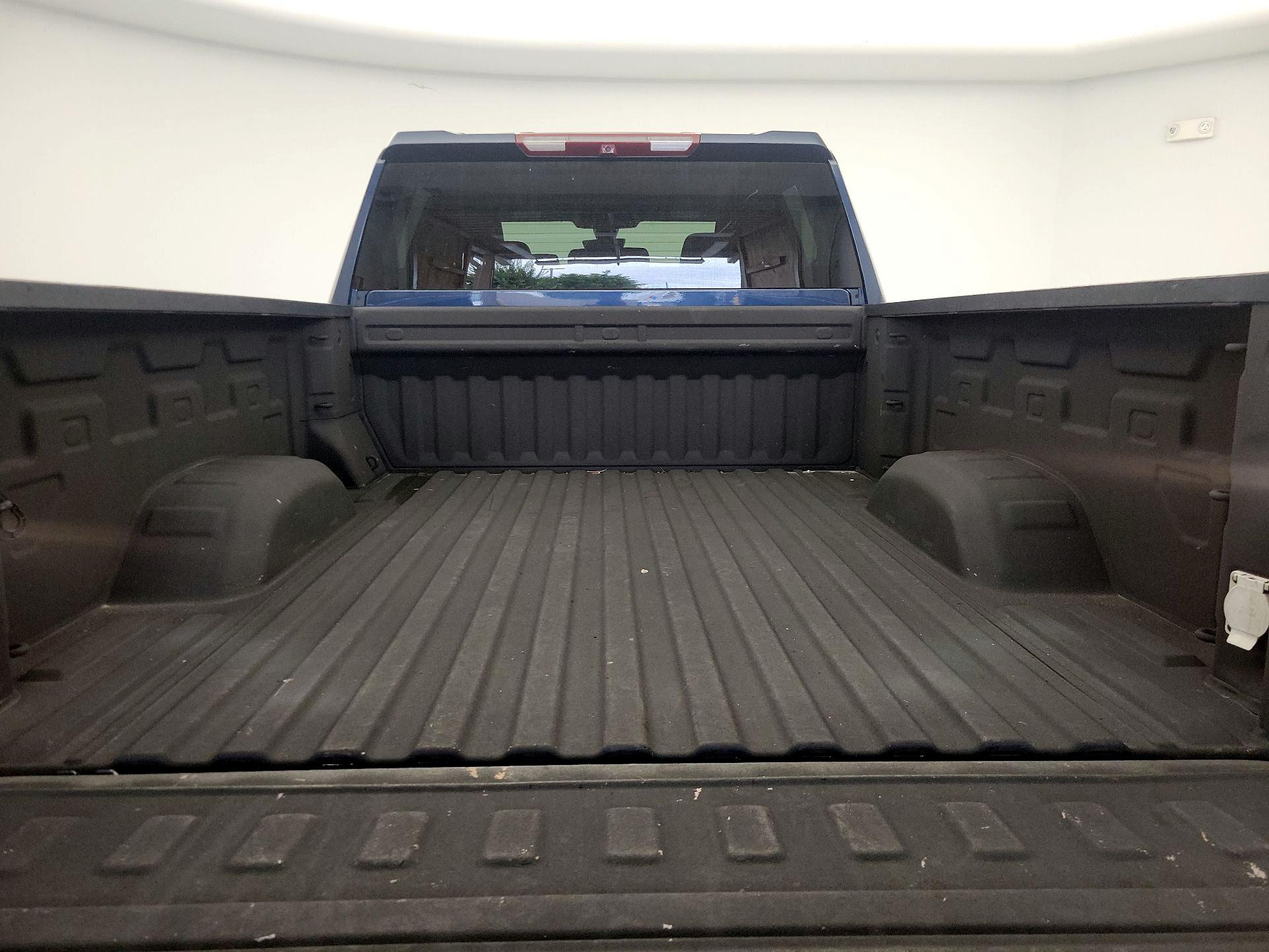 Thumbnail: 2022 Chevrolet Silverado 2500 - 20