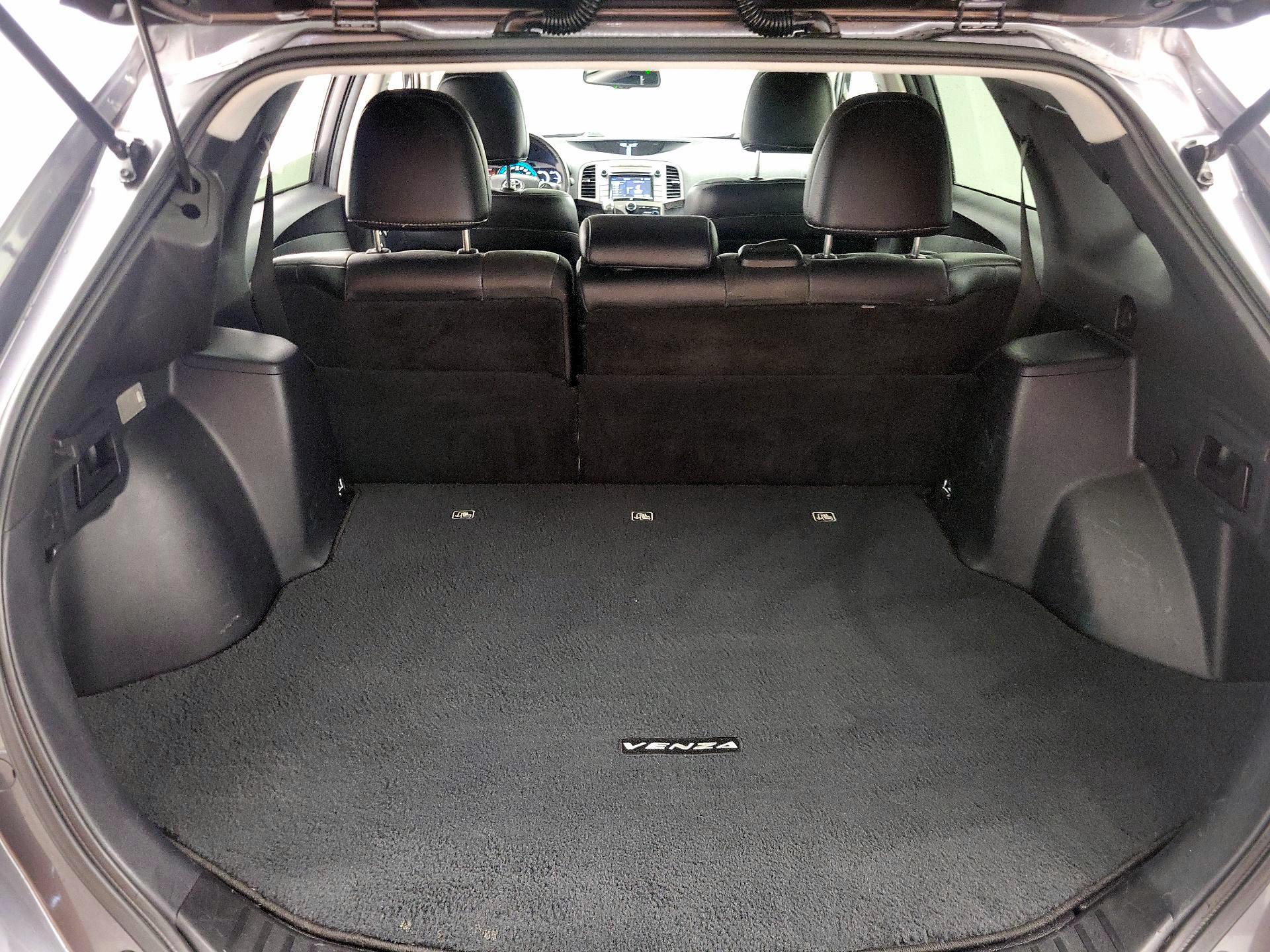 Thumbnail: 2015 Toyota Venza - 20