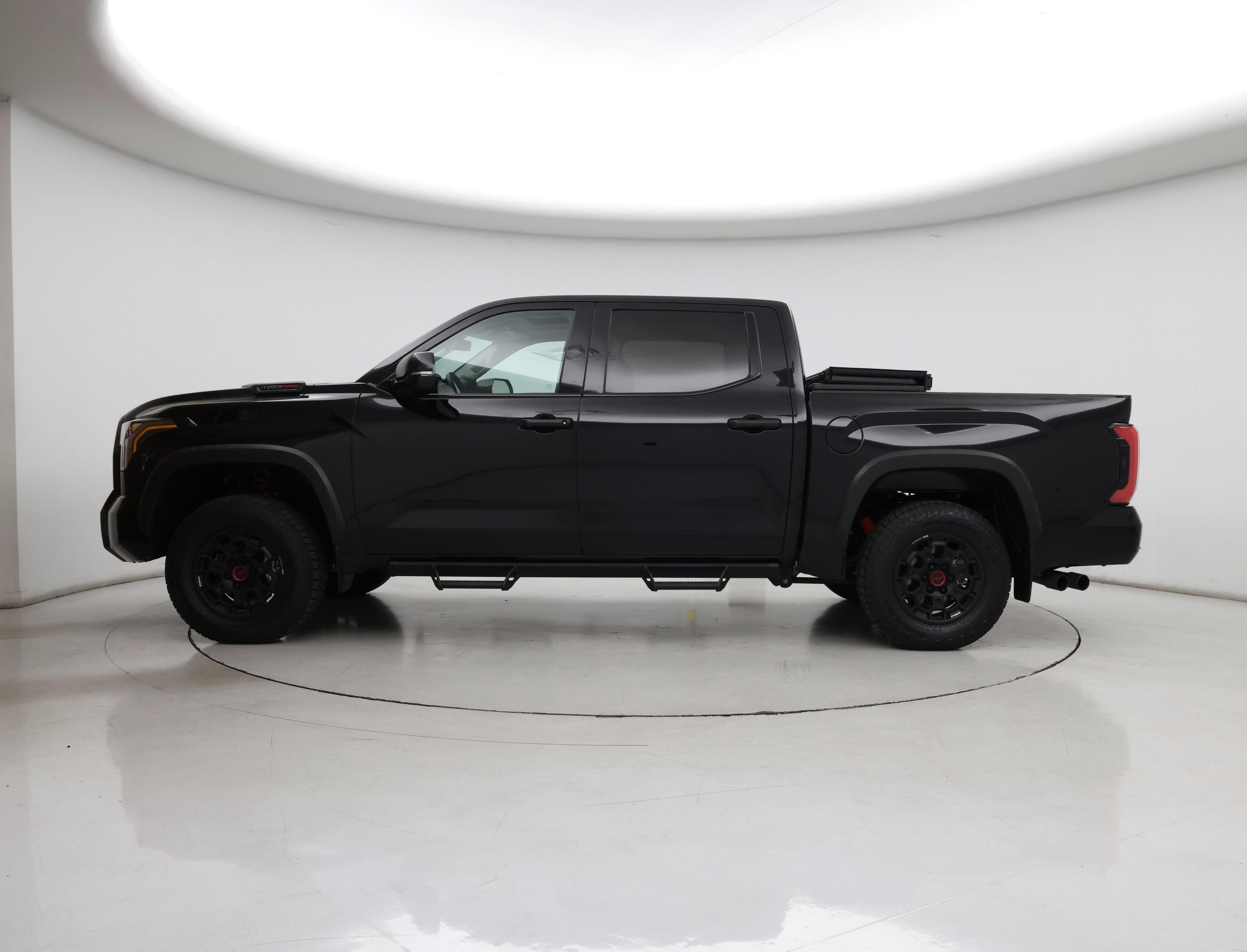 Thumbnail: 2023 Toyota Tundra - 3