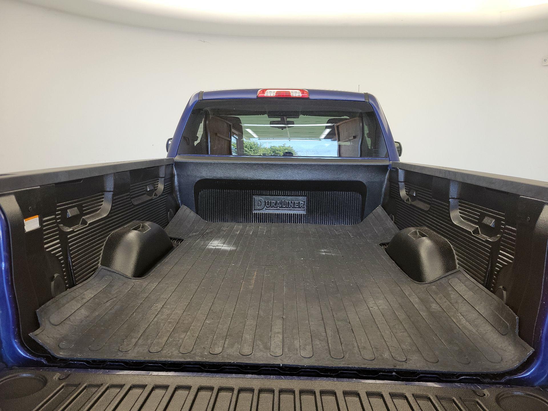 Thumbnail: 2014 Chevrolet Silverado 1500 - 19