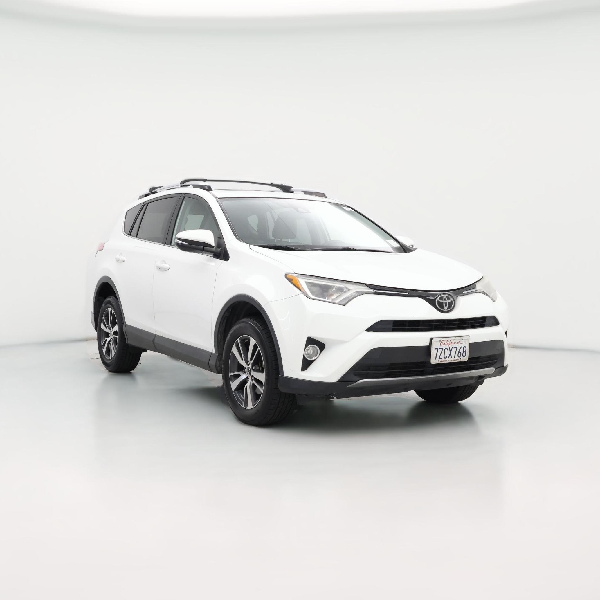 Thumbnail: 2017 Toyota RAV4 - 1